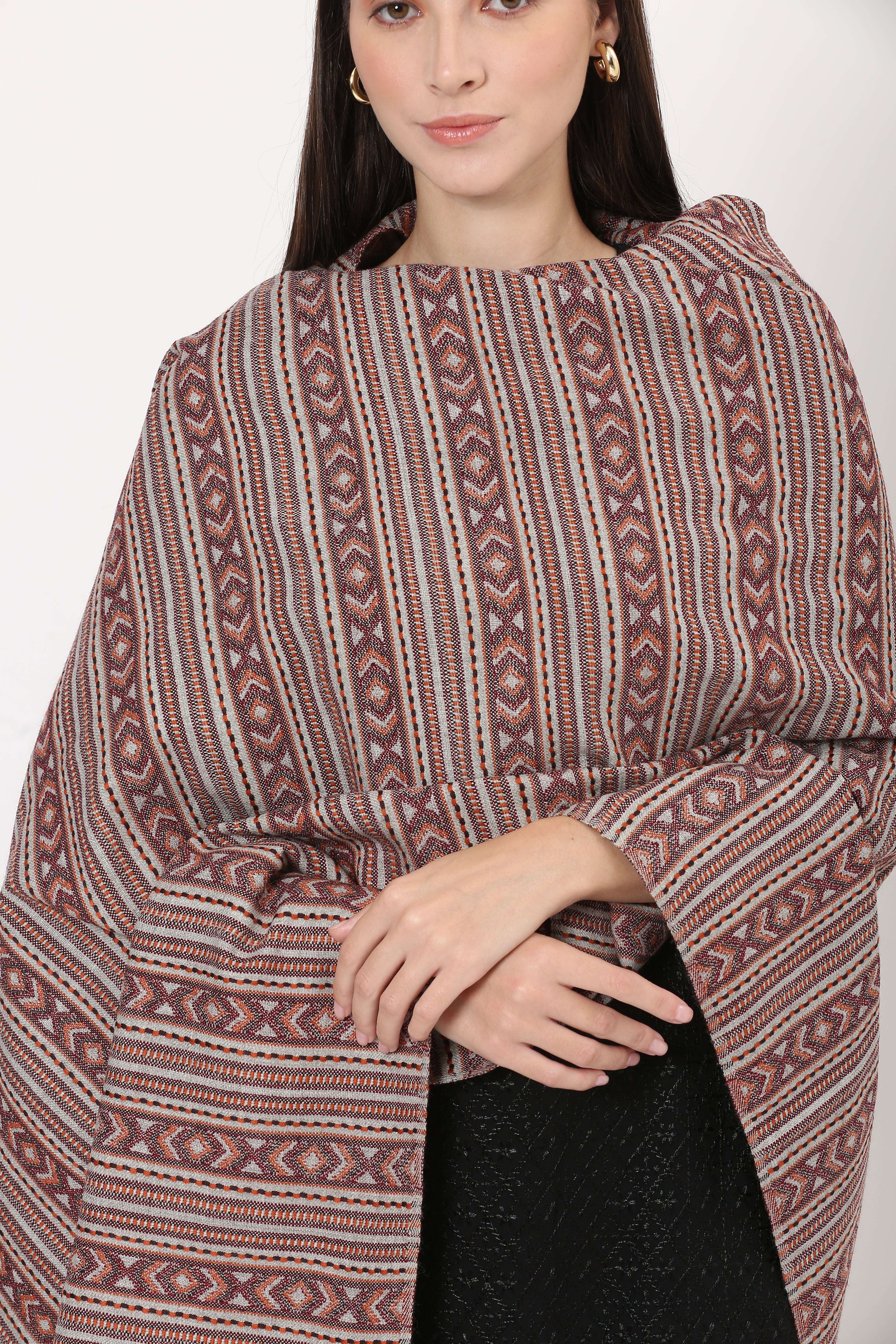 naga retro weave shawl