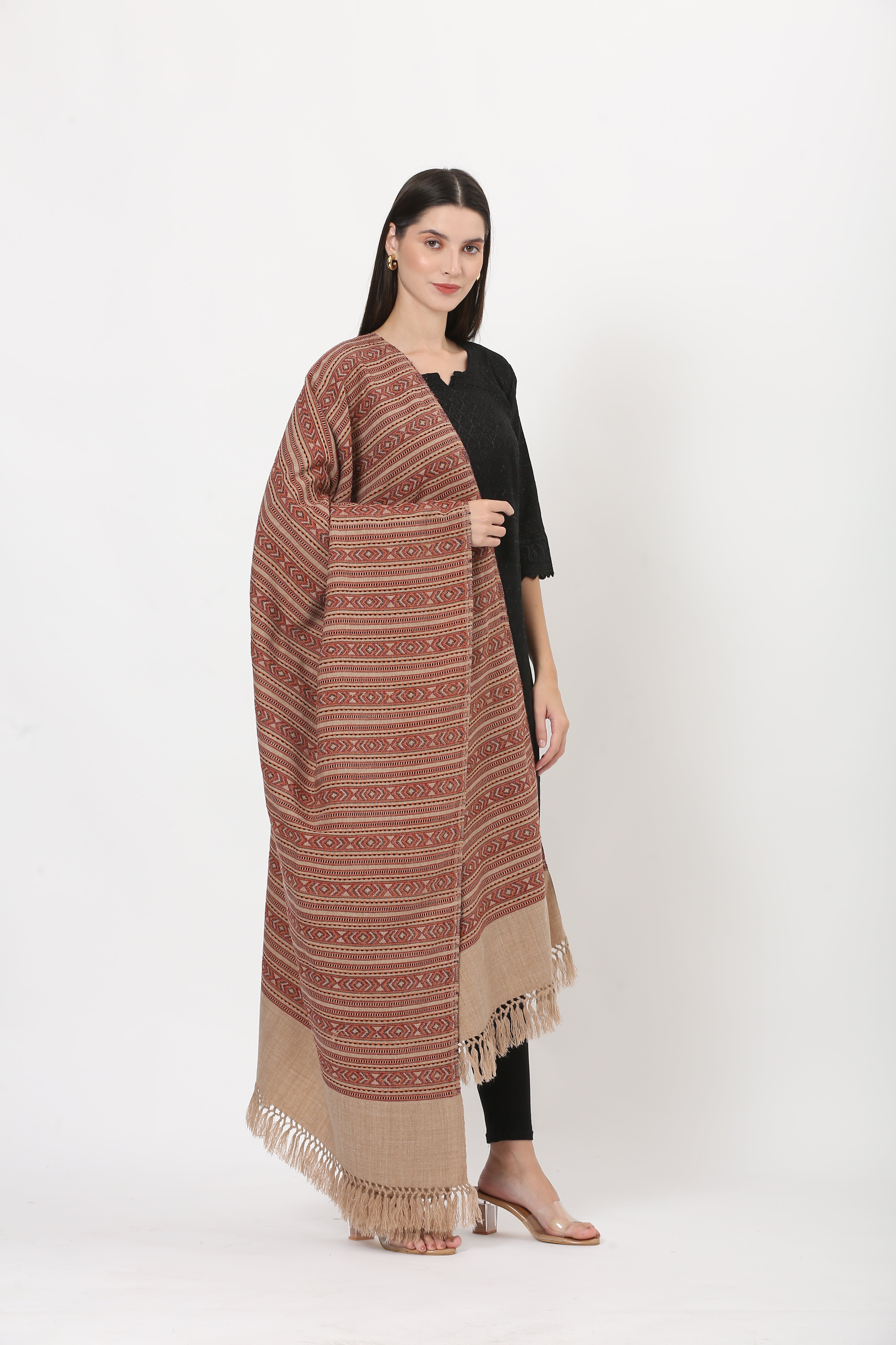 naga retro weave shawl