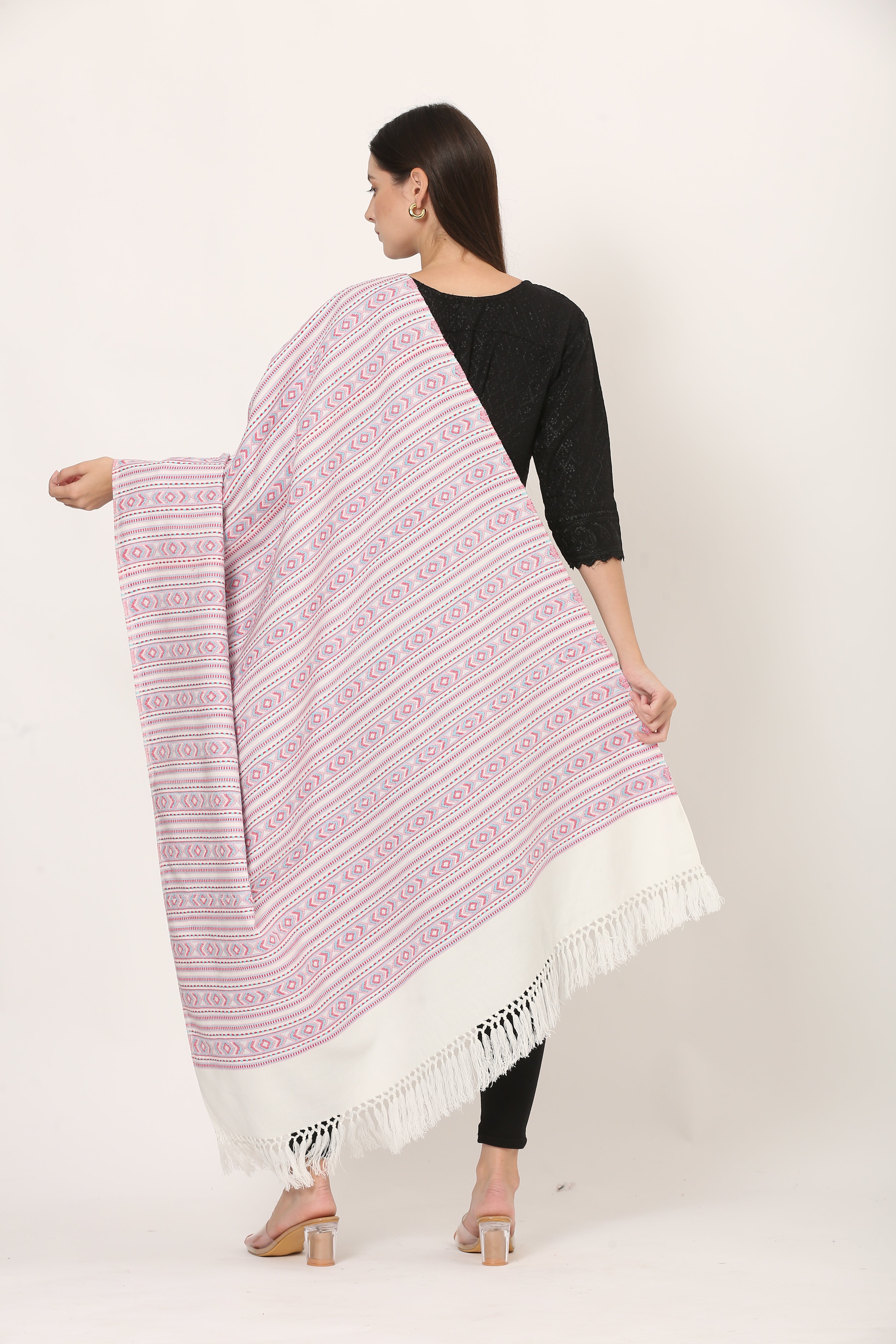 naga retro weave shawl