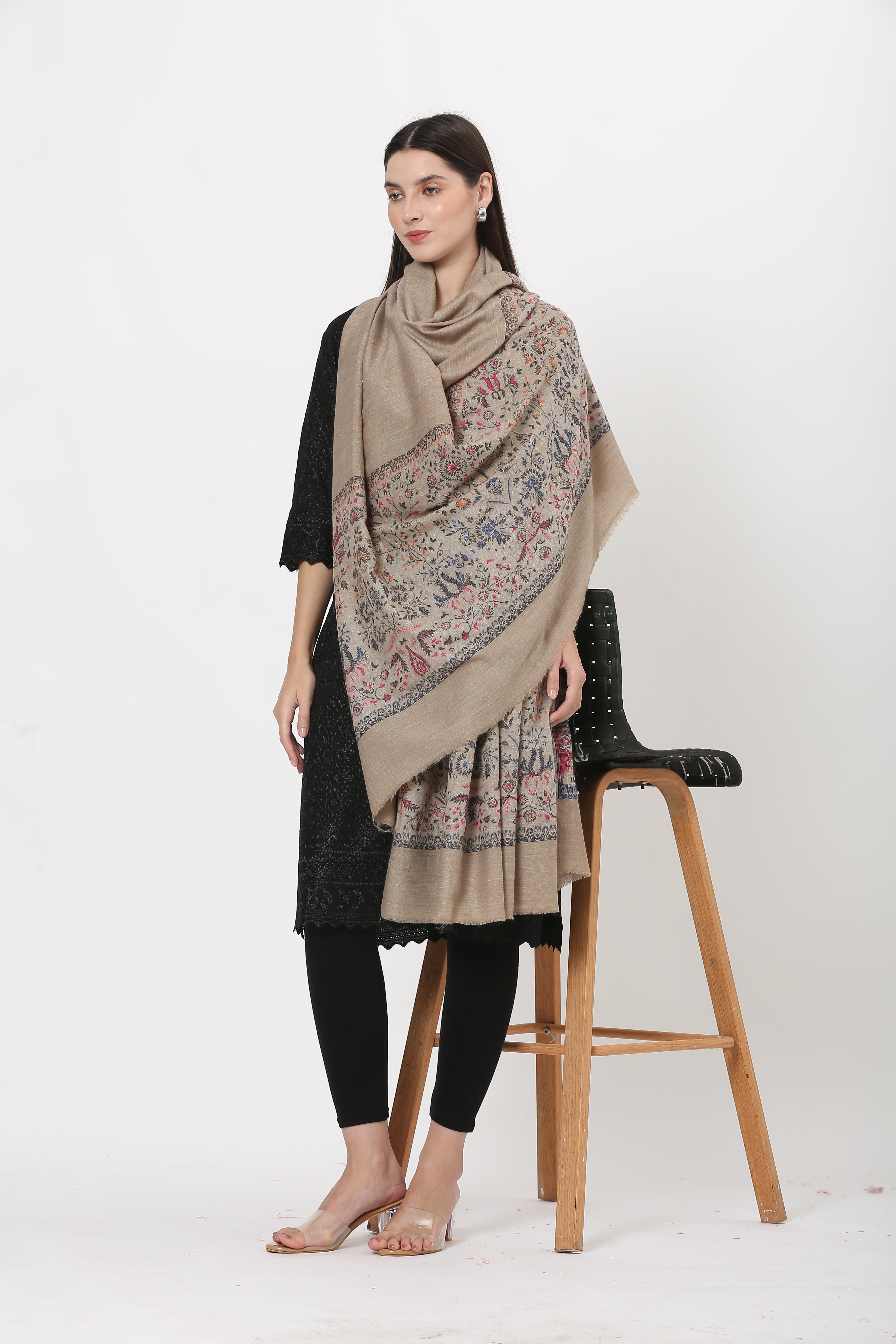 posh fine woolen palla shawl