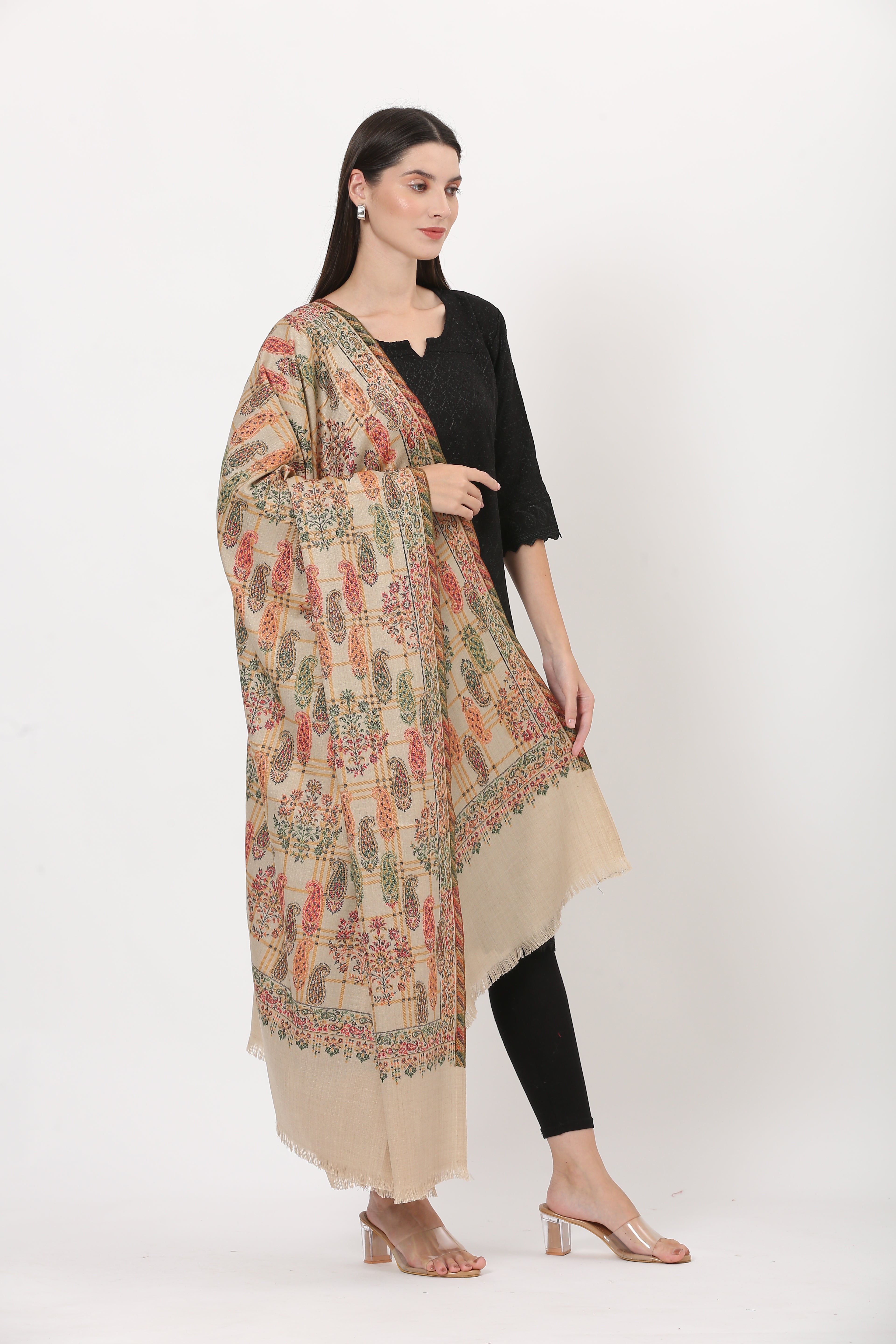 fine woolen kani weave shawl