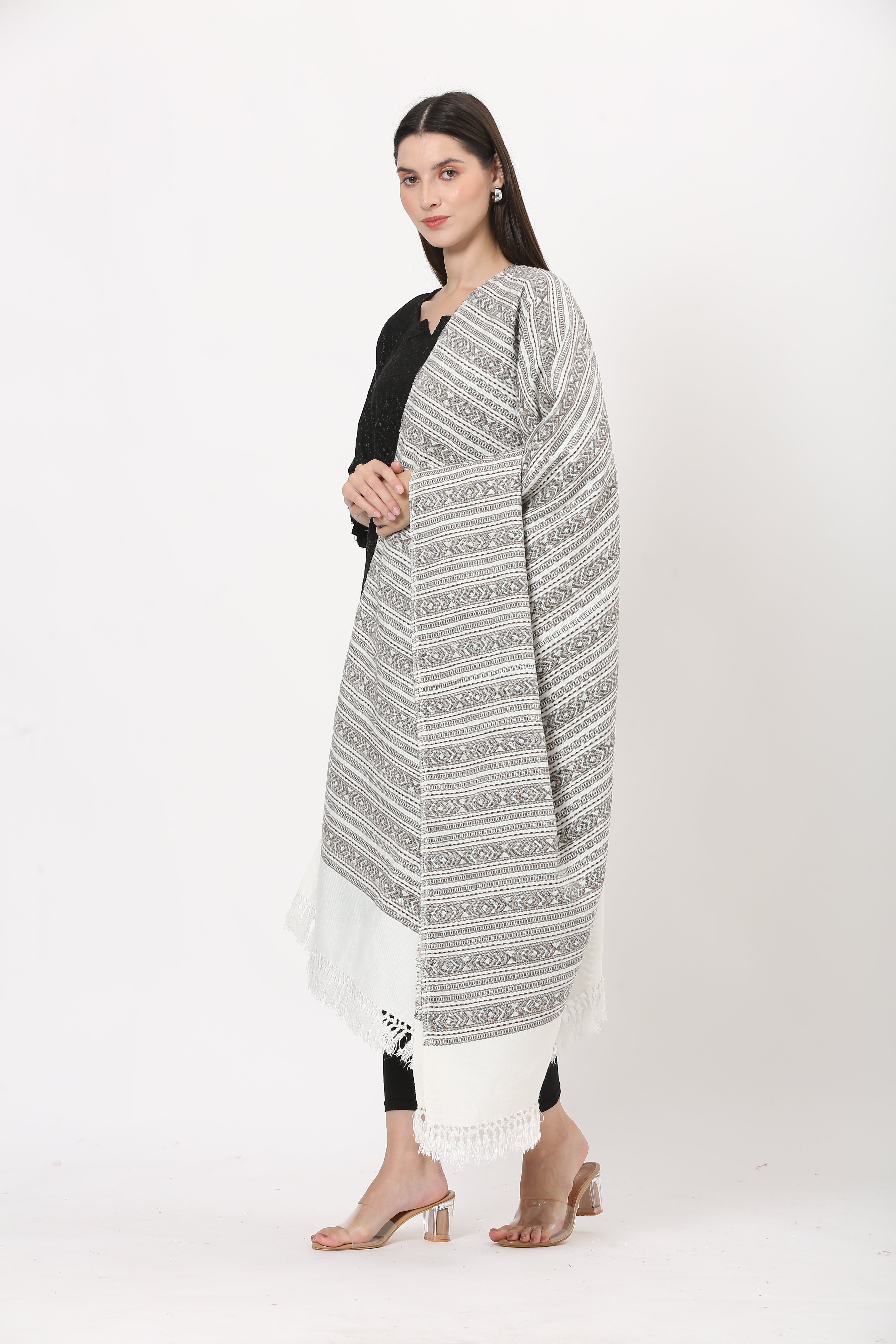 naga retro weave shawl