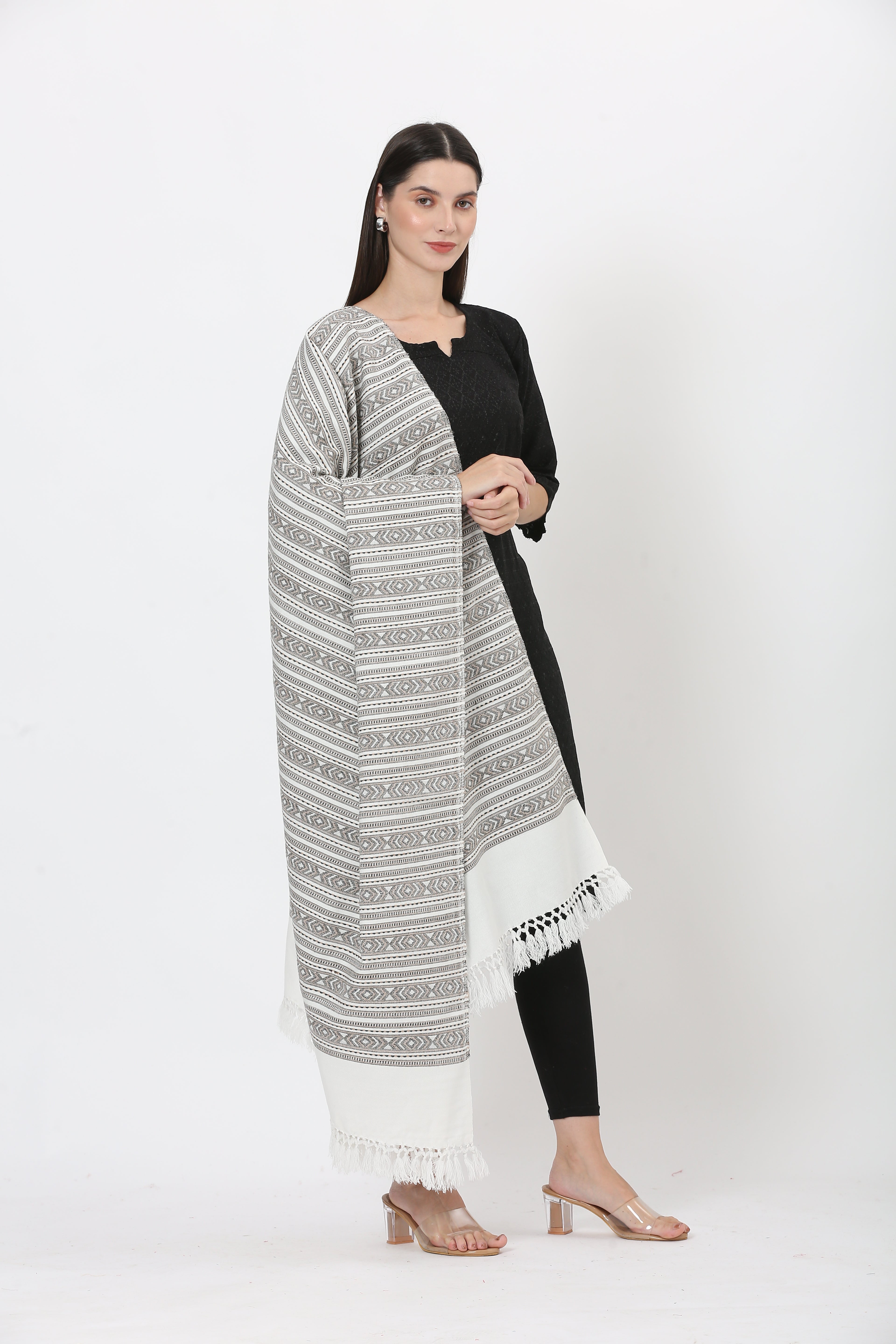 naga retro weave shawl