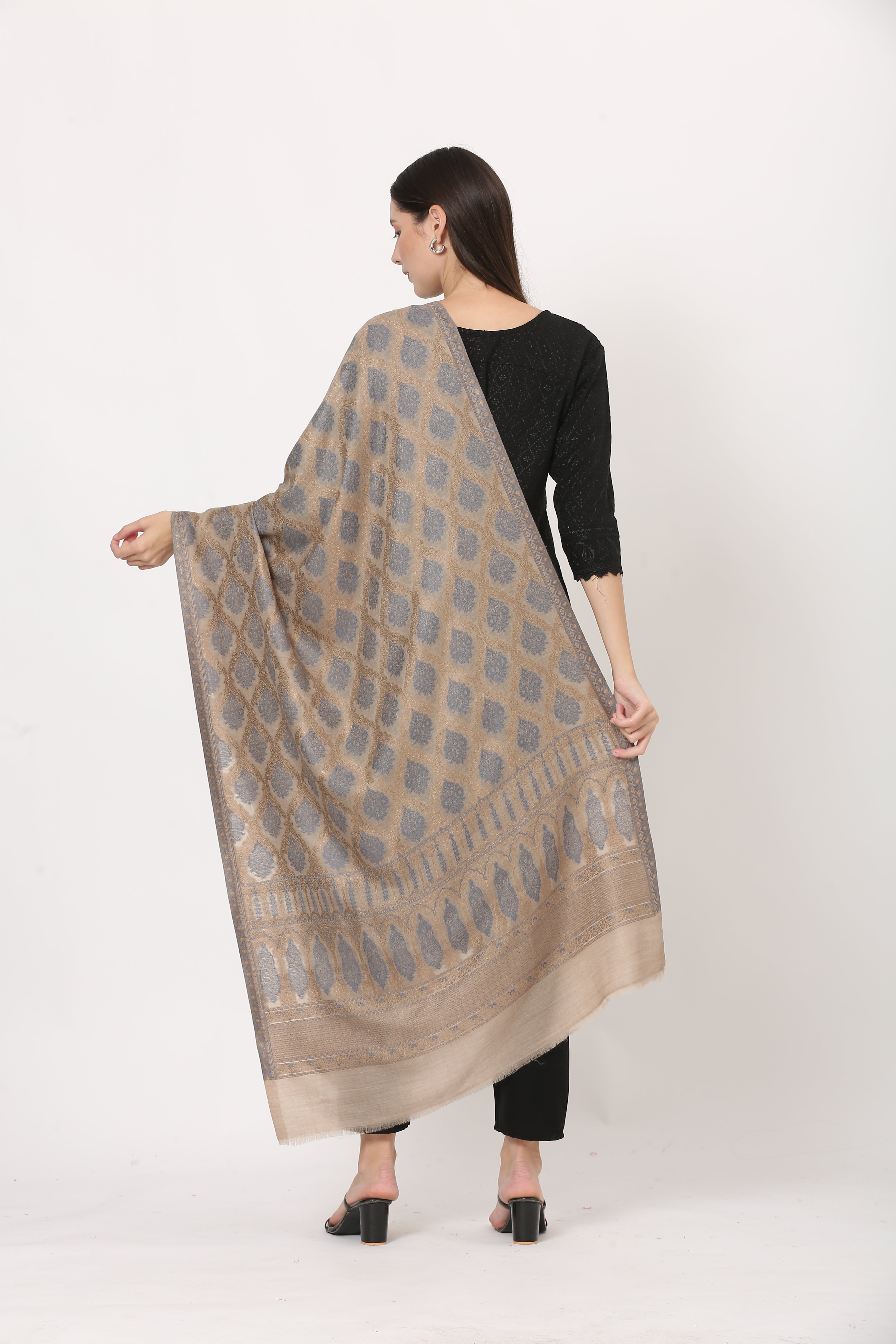 posh kani fine woolen stole