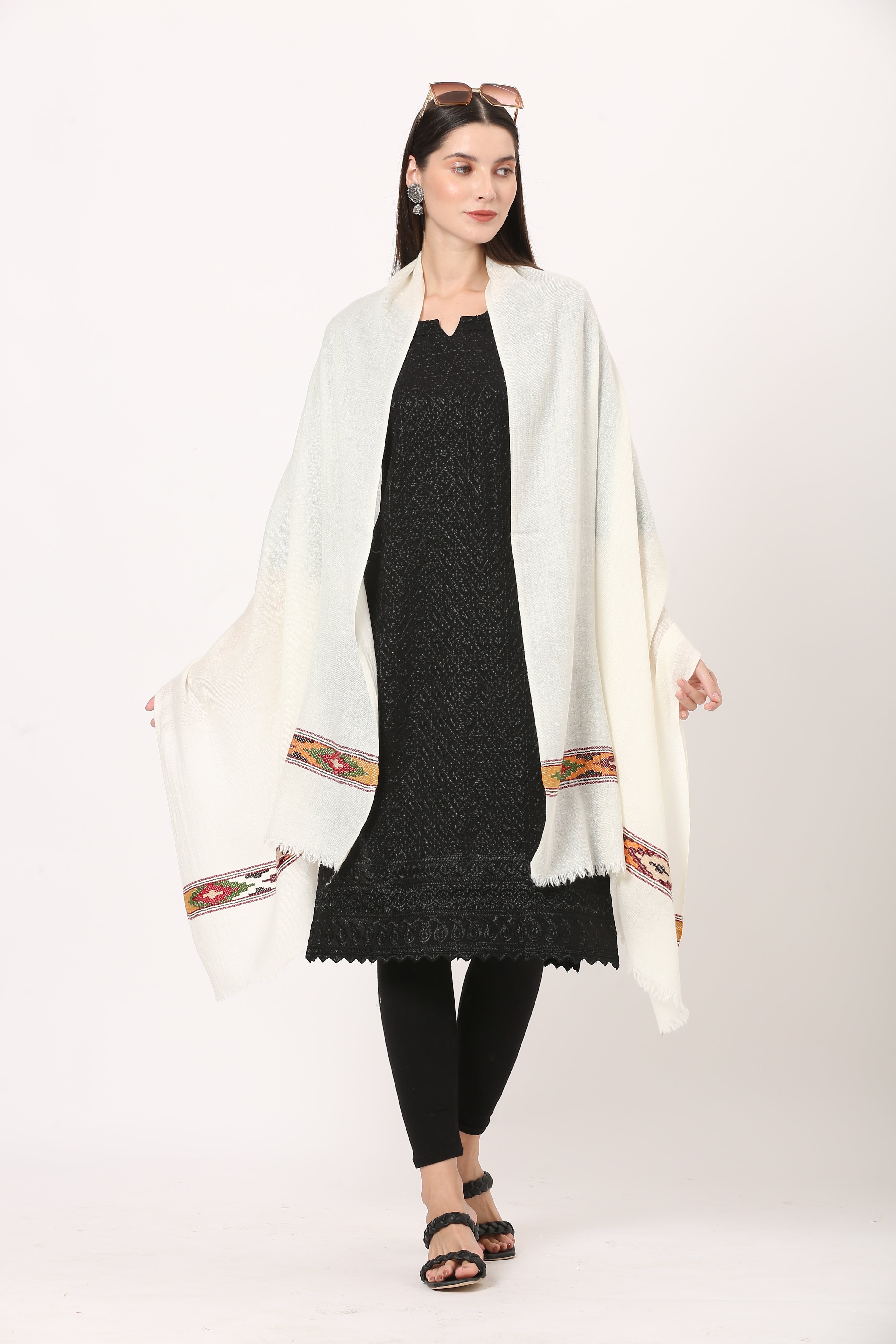 Angorra pashmina hand weaved stole