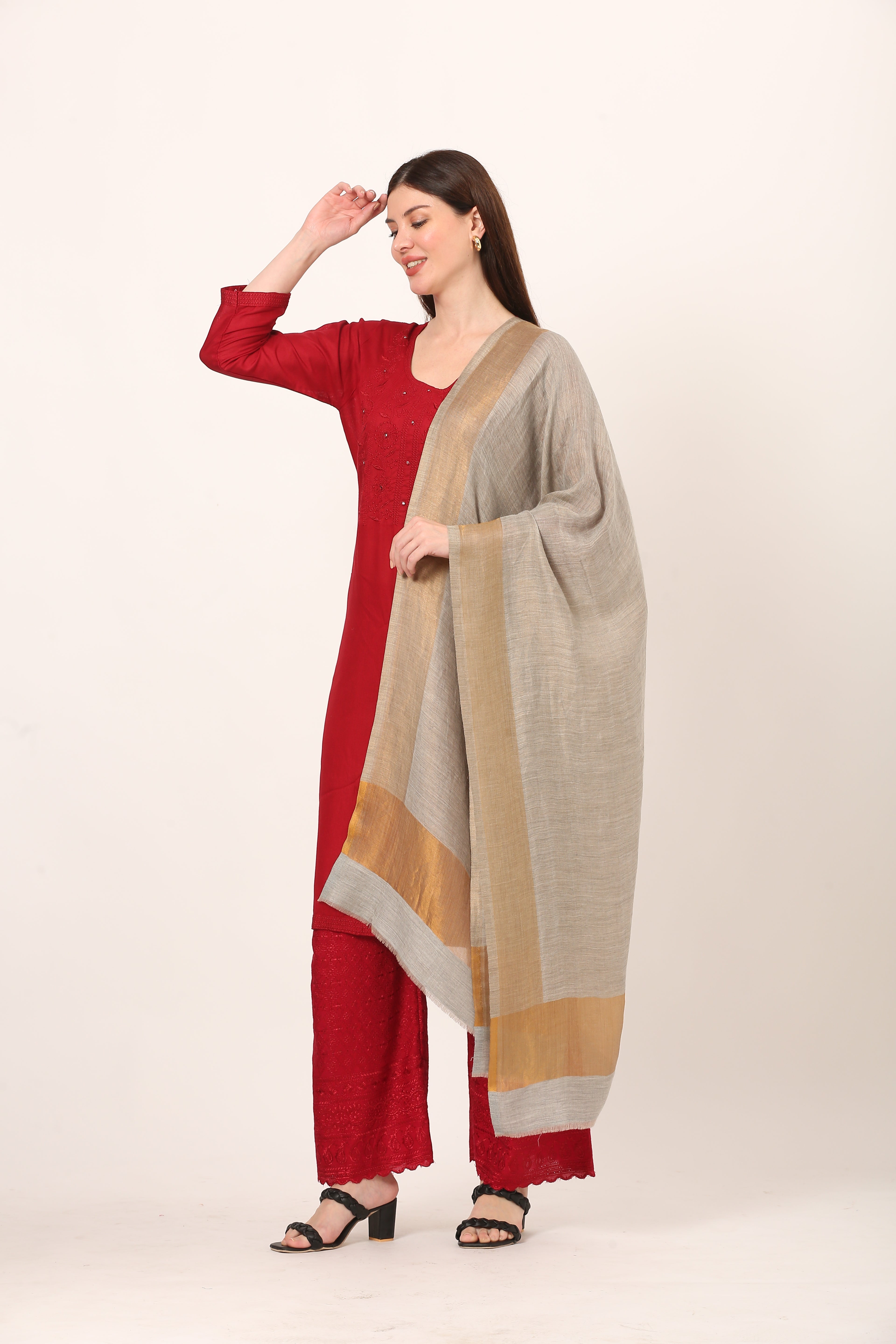 zari lite wool stole