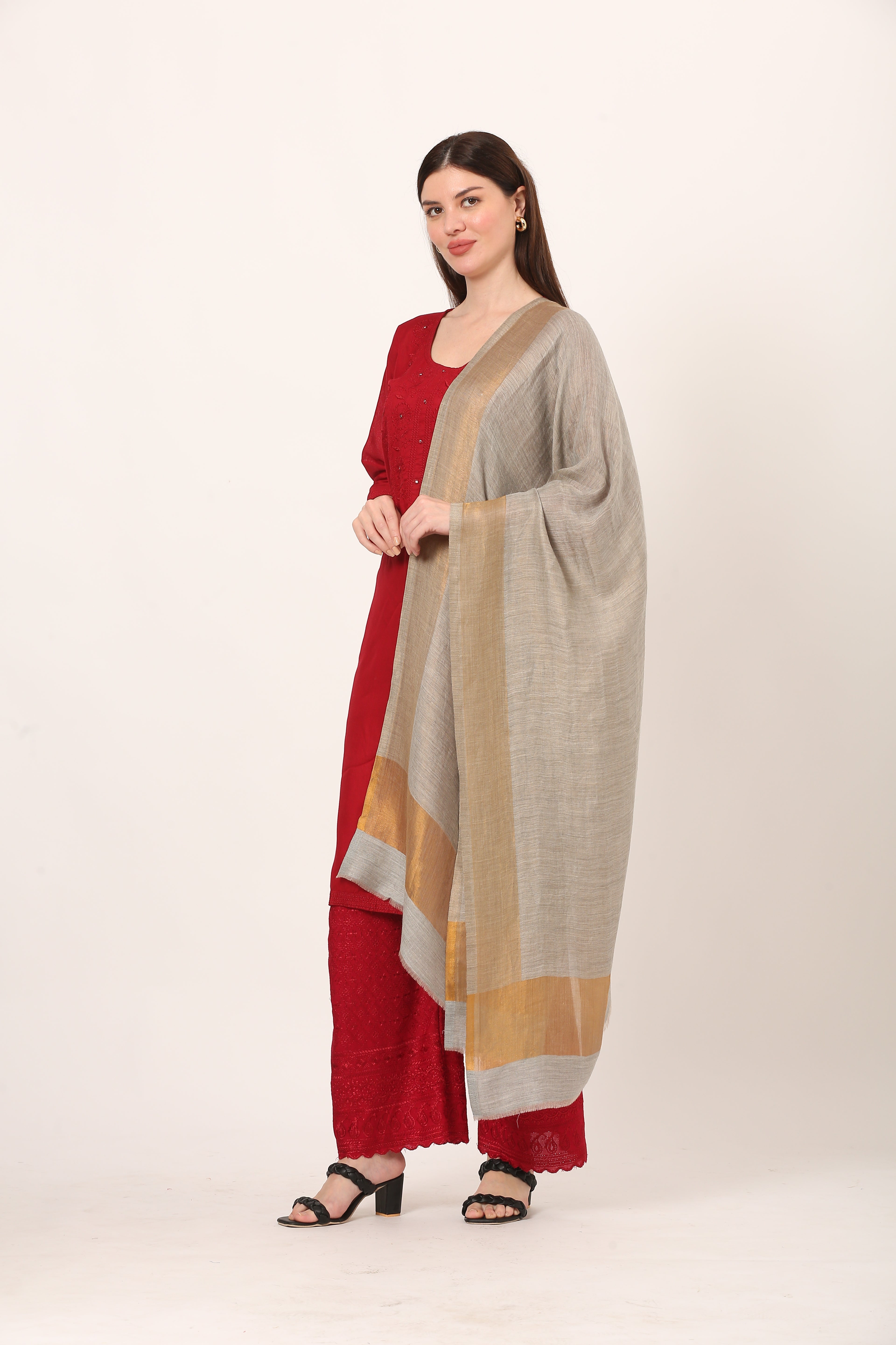 zari lite wool stole