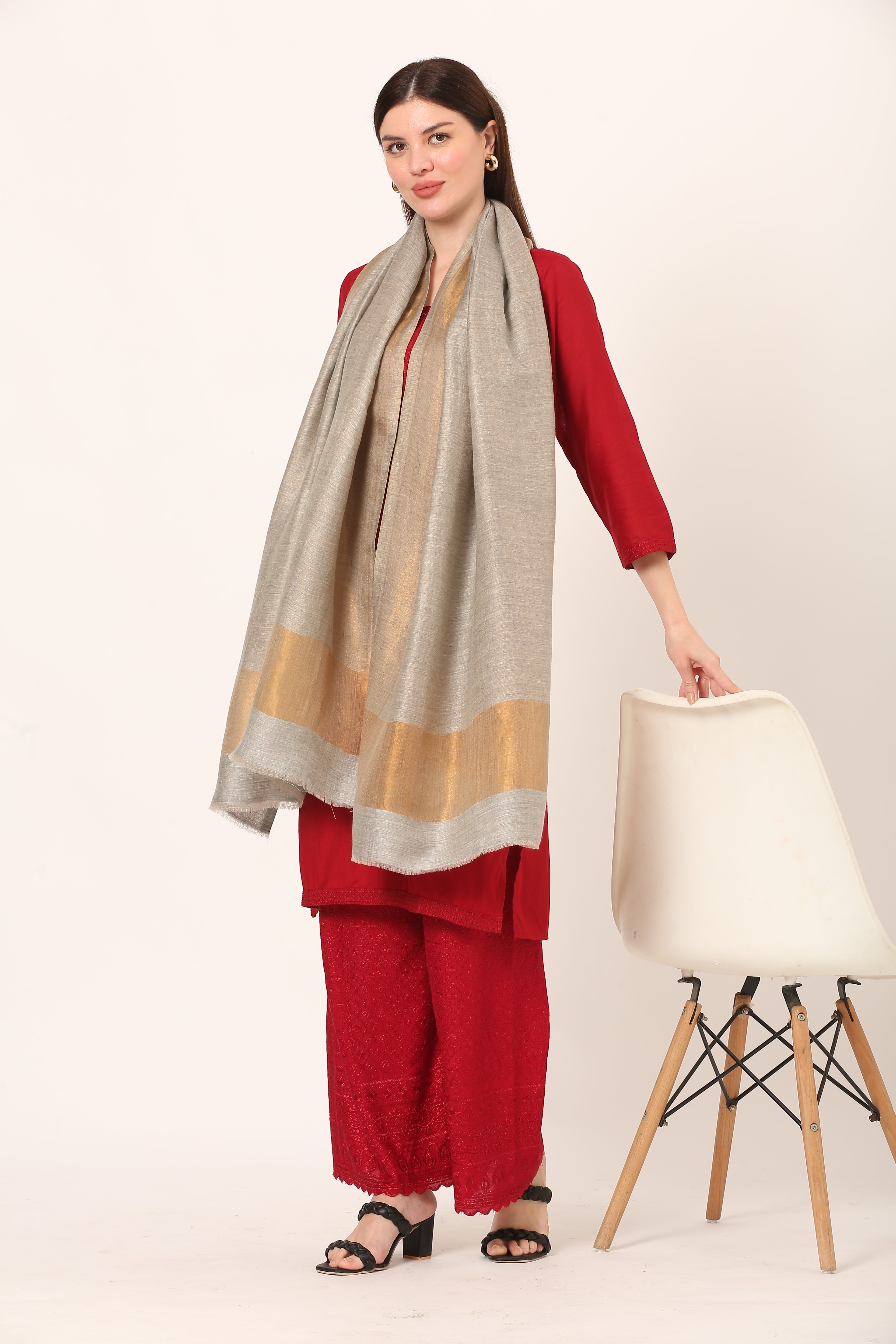 zari lite wool stole