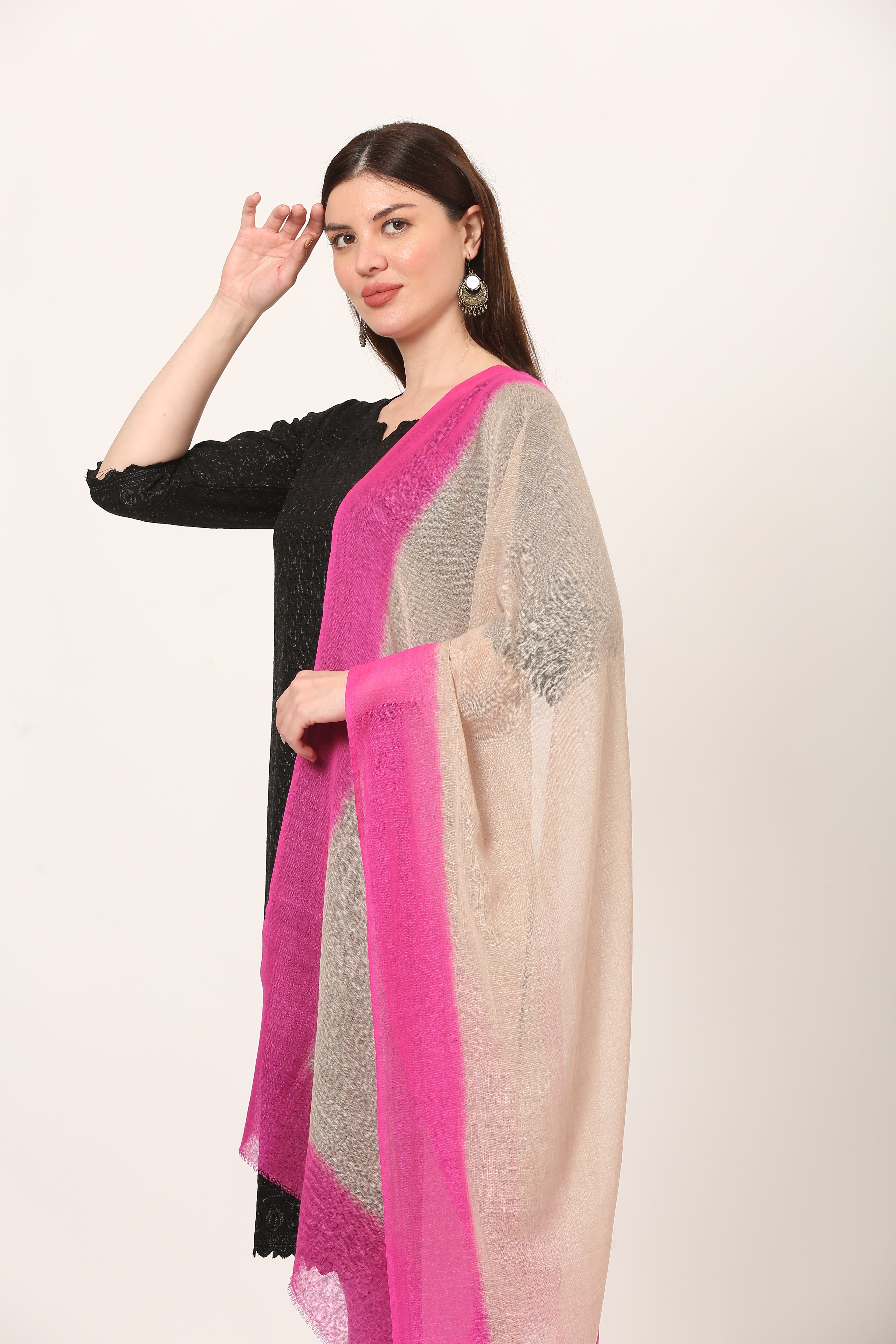 lite woolen dyed stole