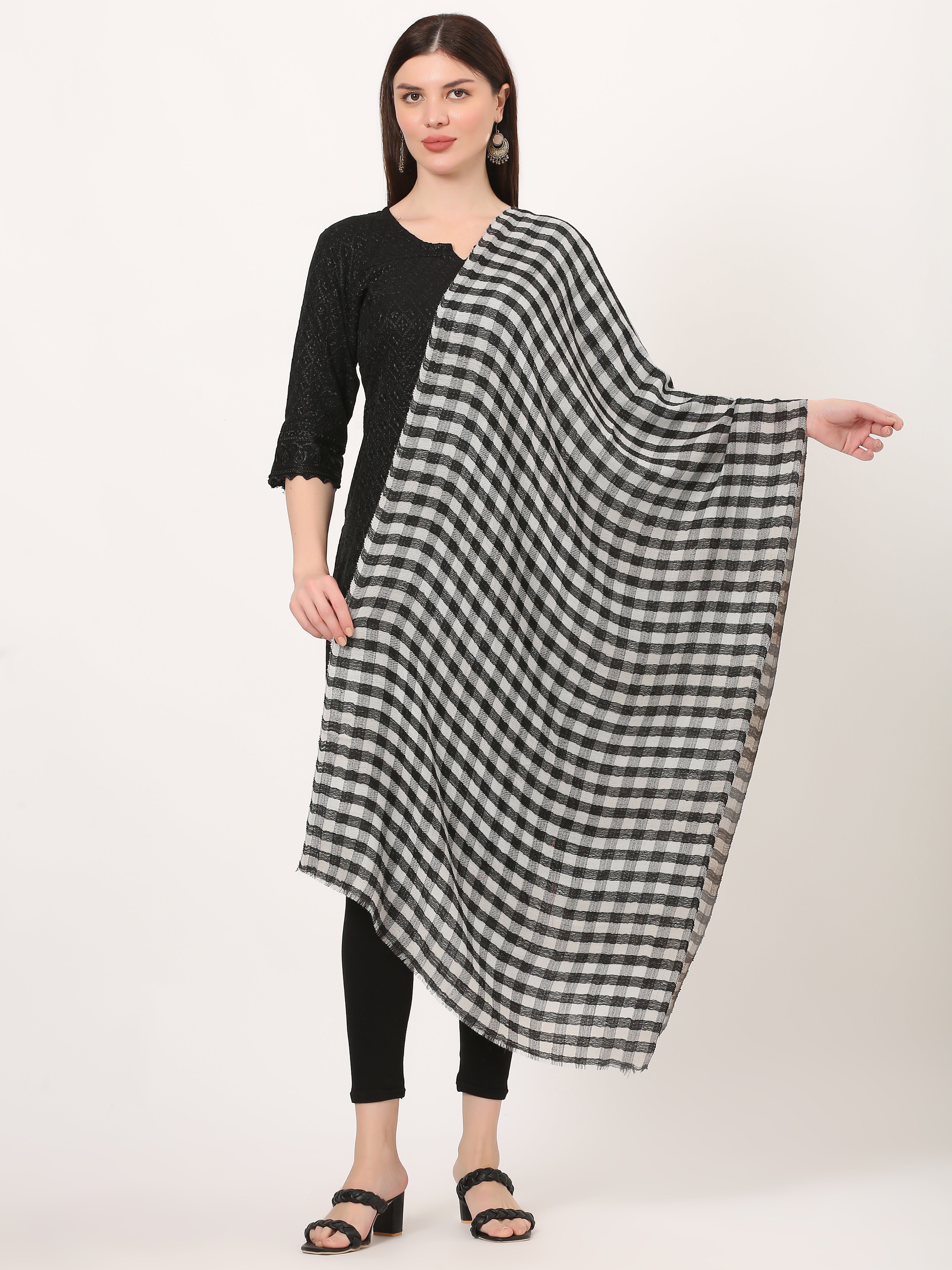 multi checks stole