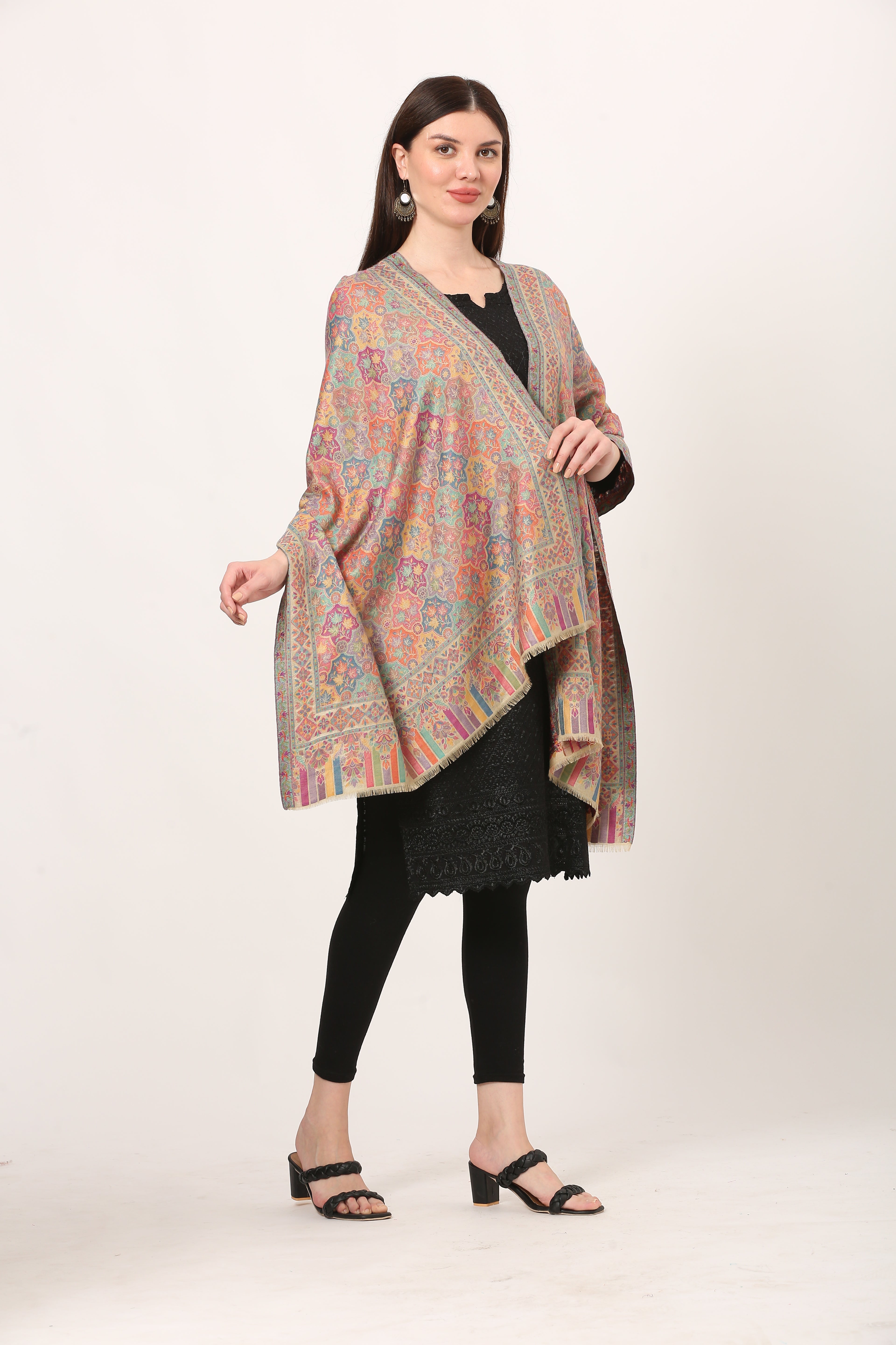 SILKY KANI STOLE