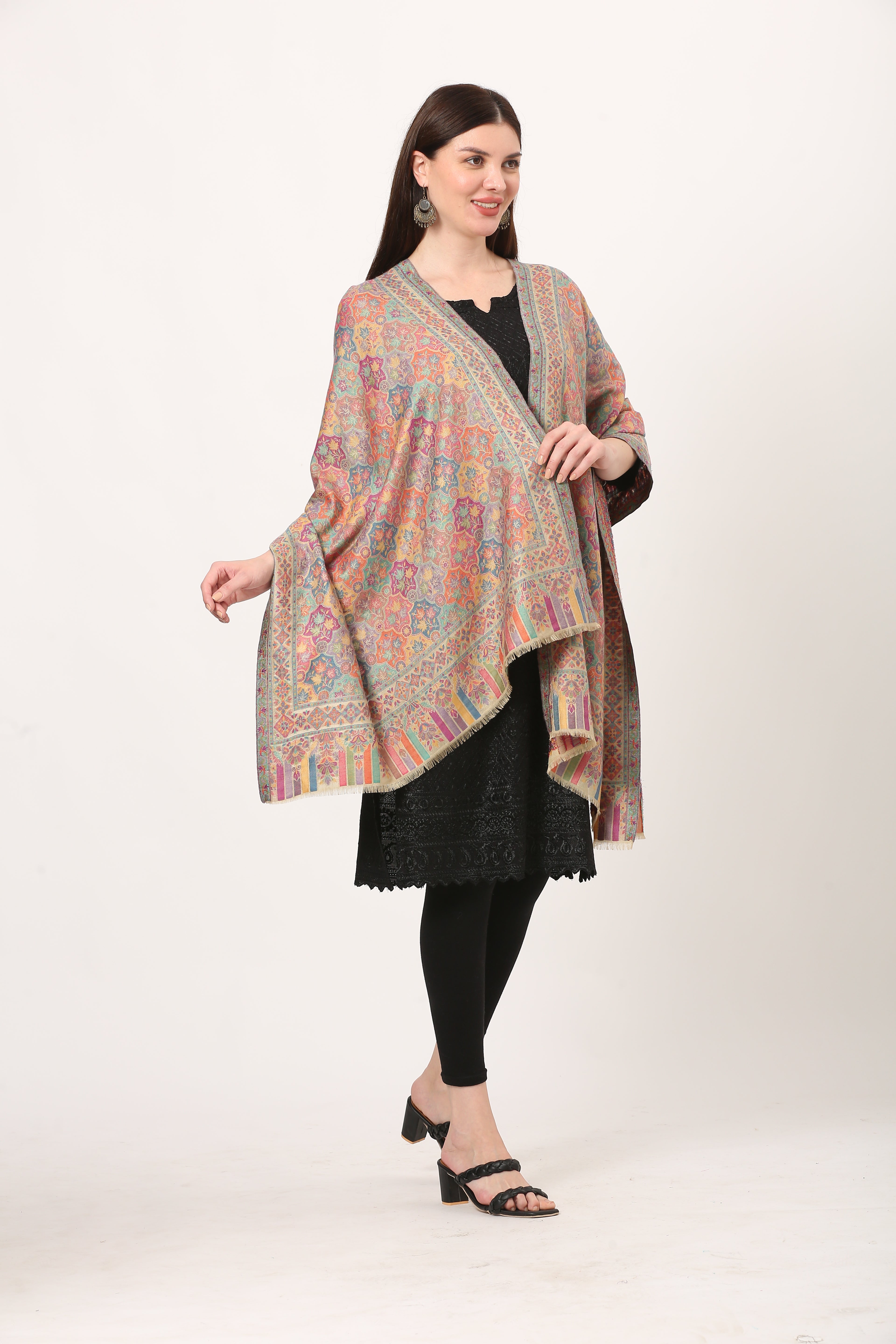 SILKY KANI STOLE