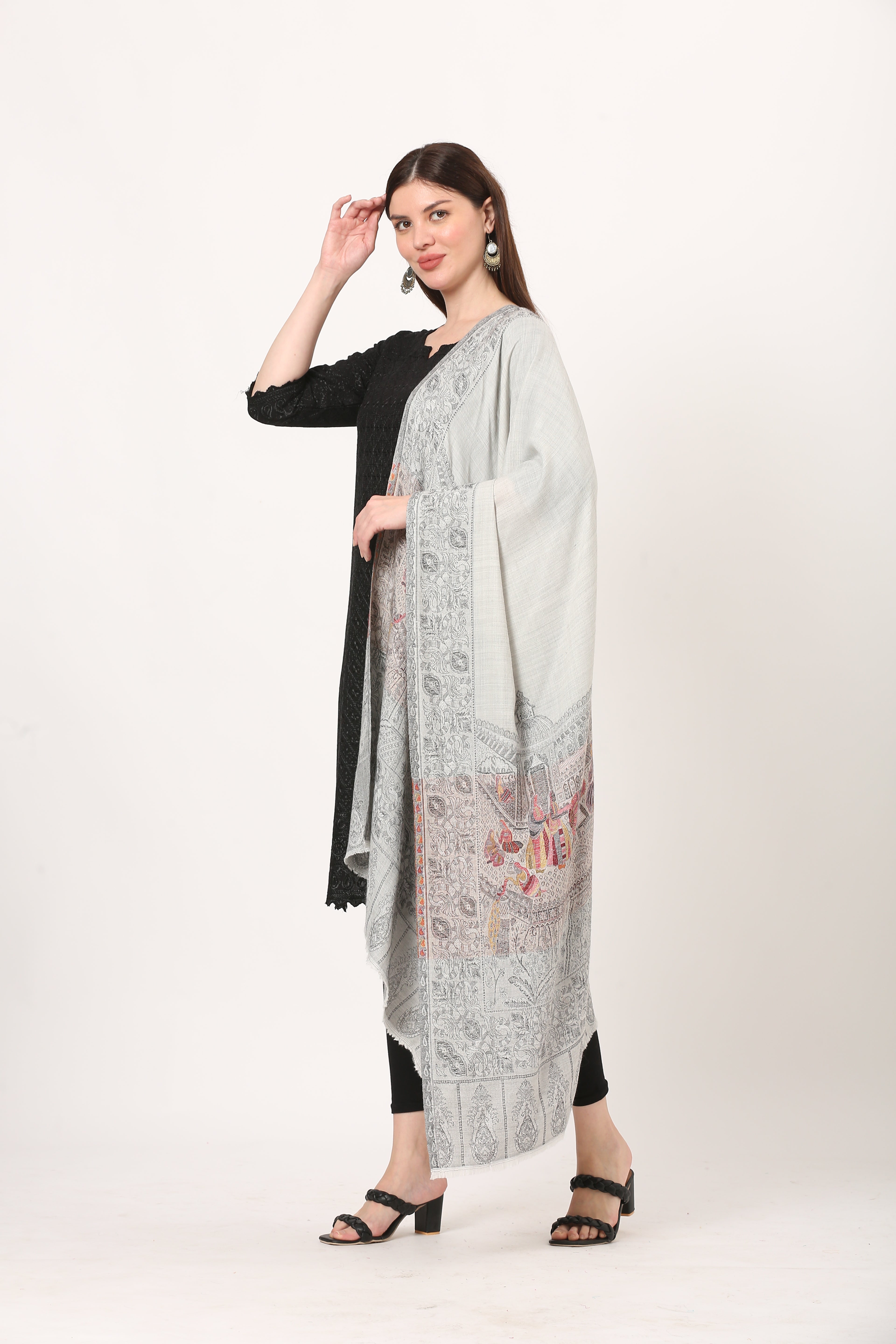 kani medieval palla stole