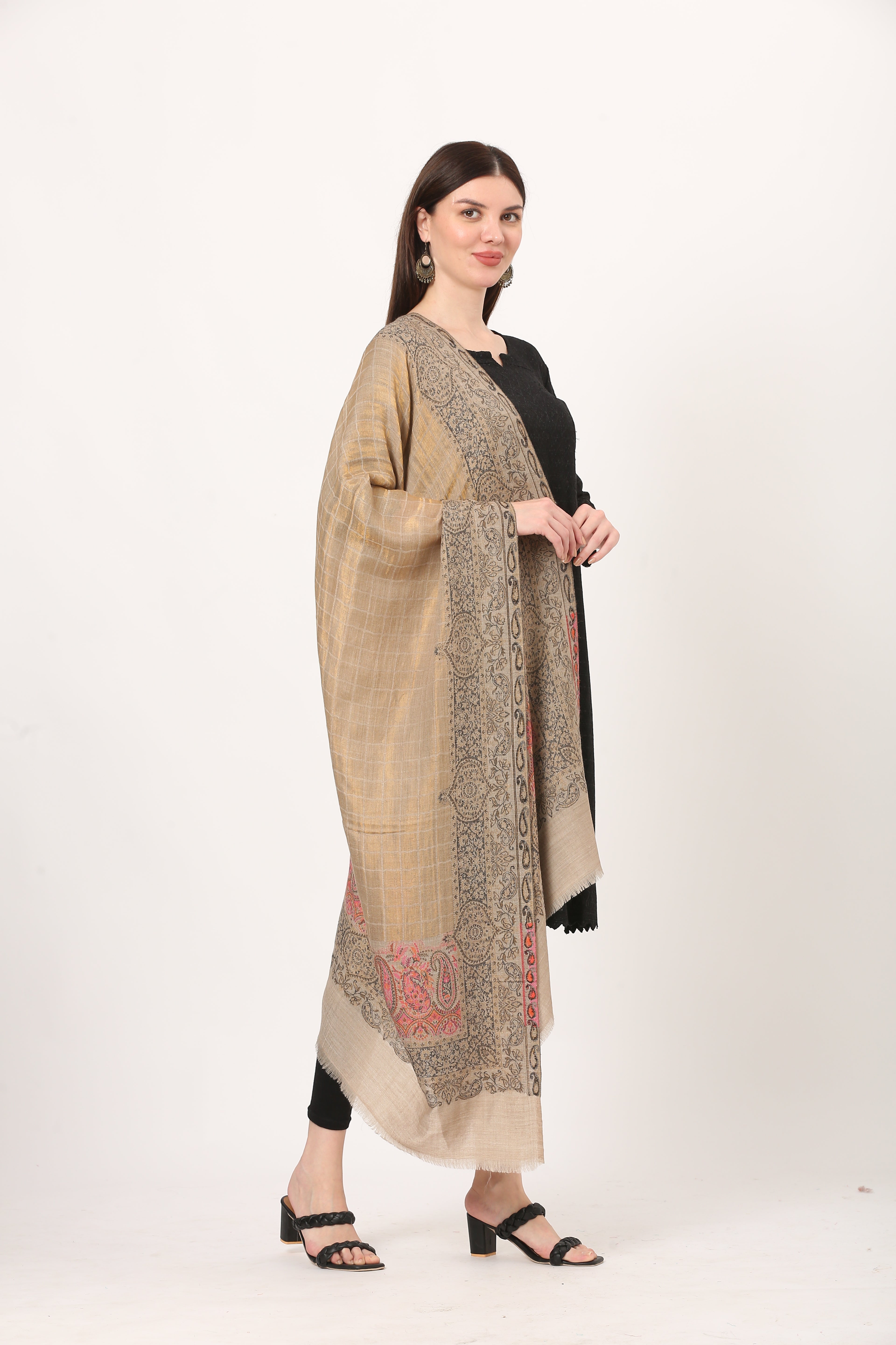 kani zari stole