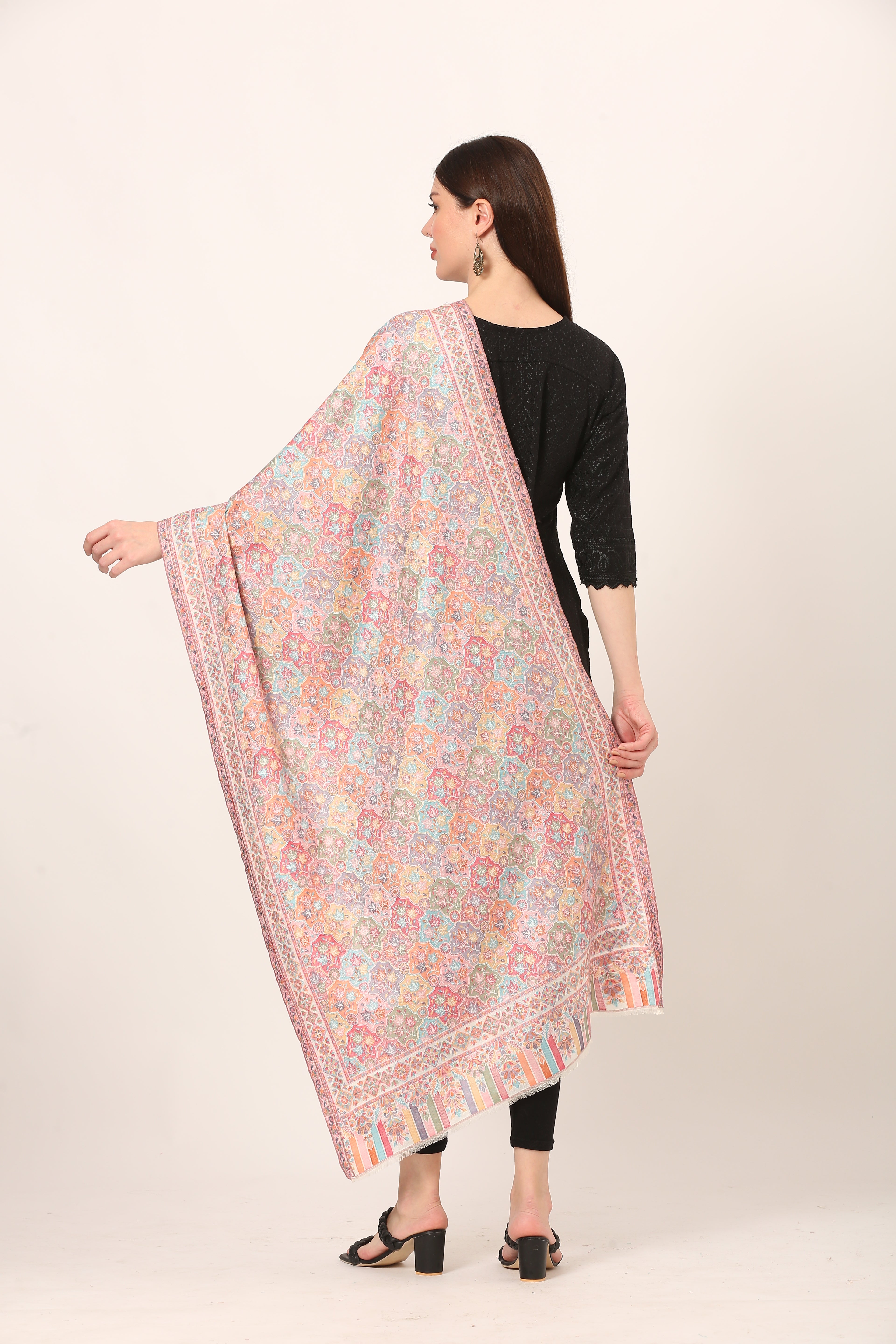 SILKY KANI STOLE