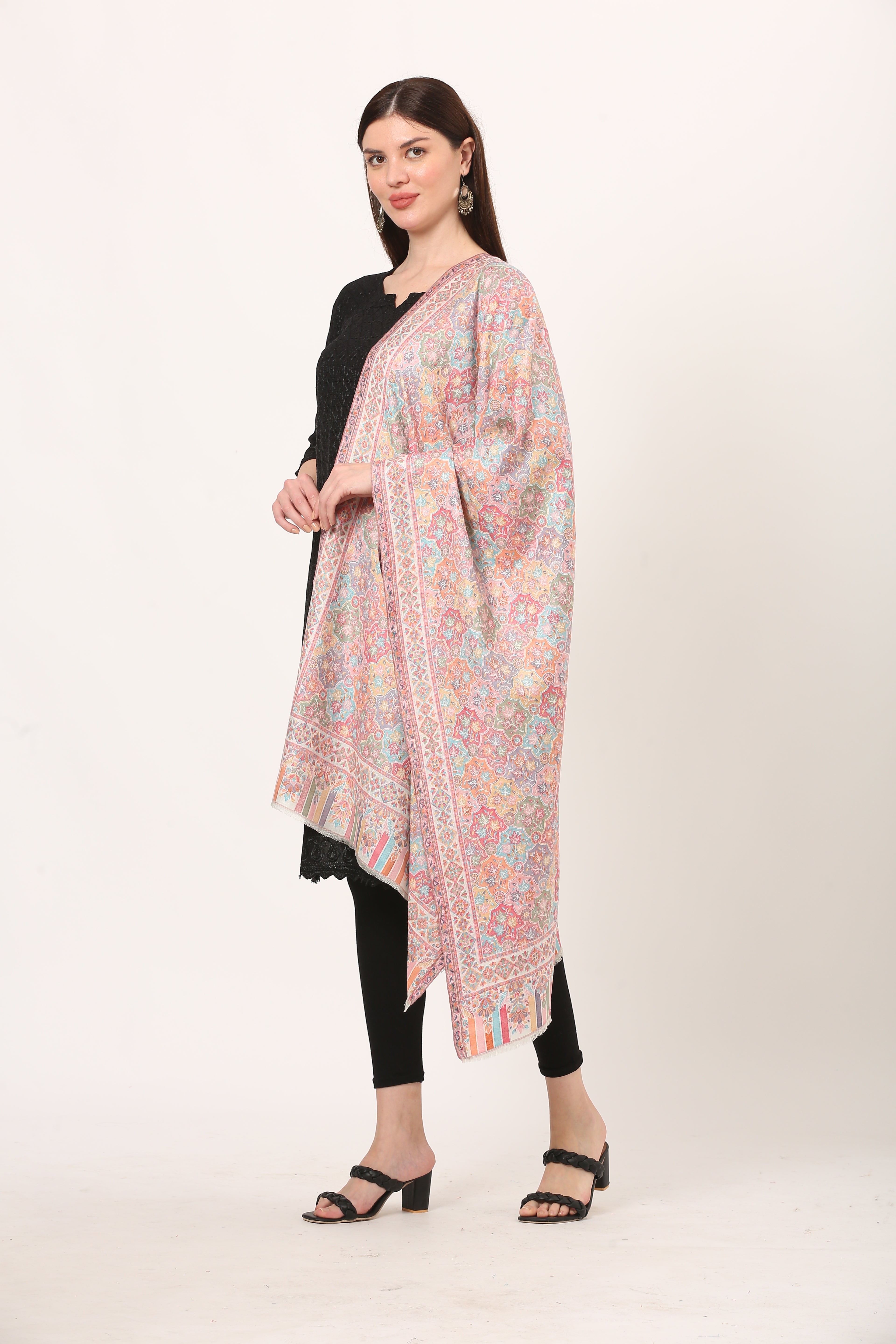 SILKY KANI STOLE