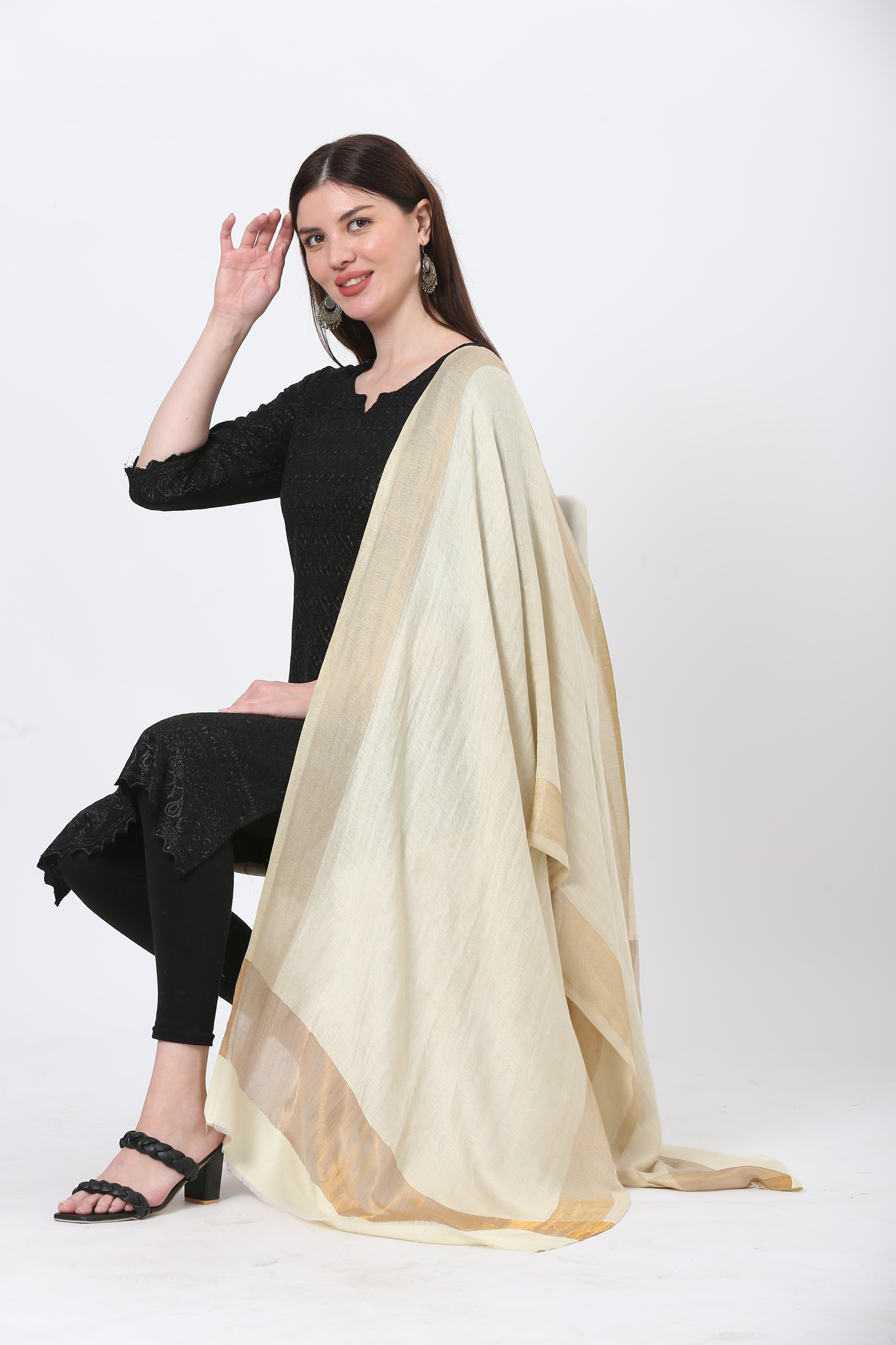 zari lite wool stole