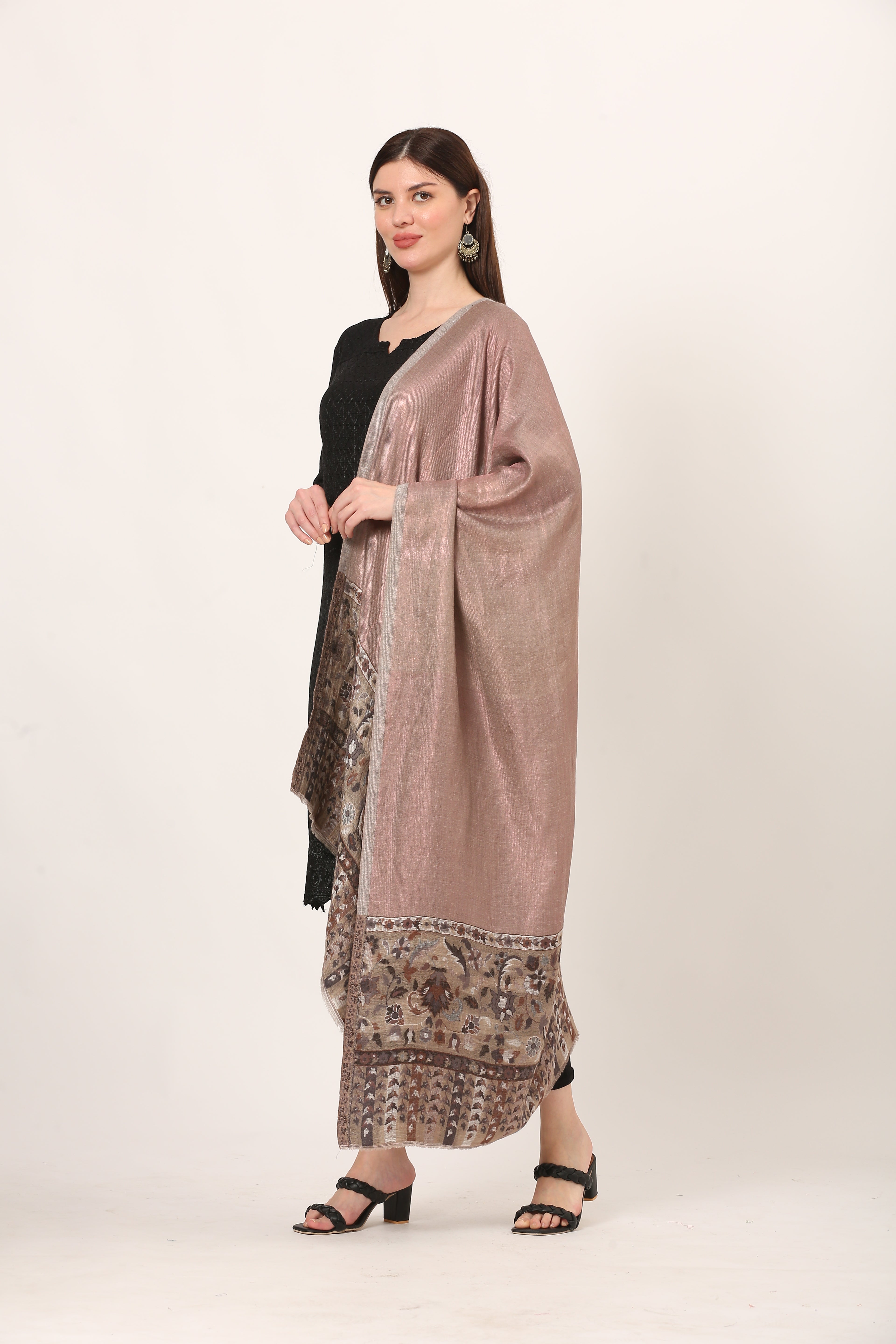 zari kani weave palla stole