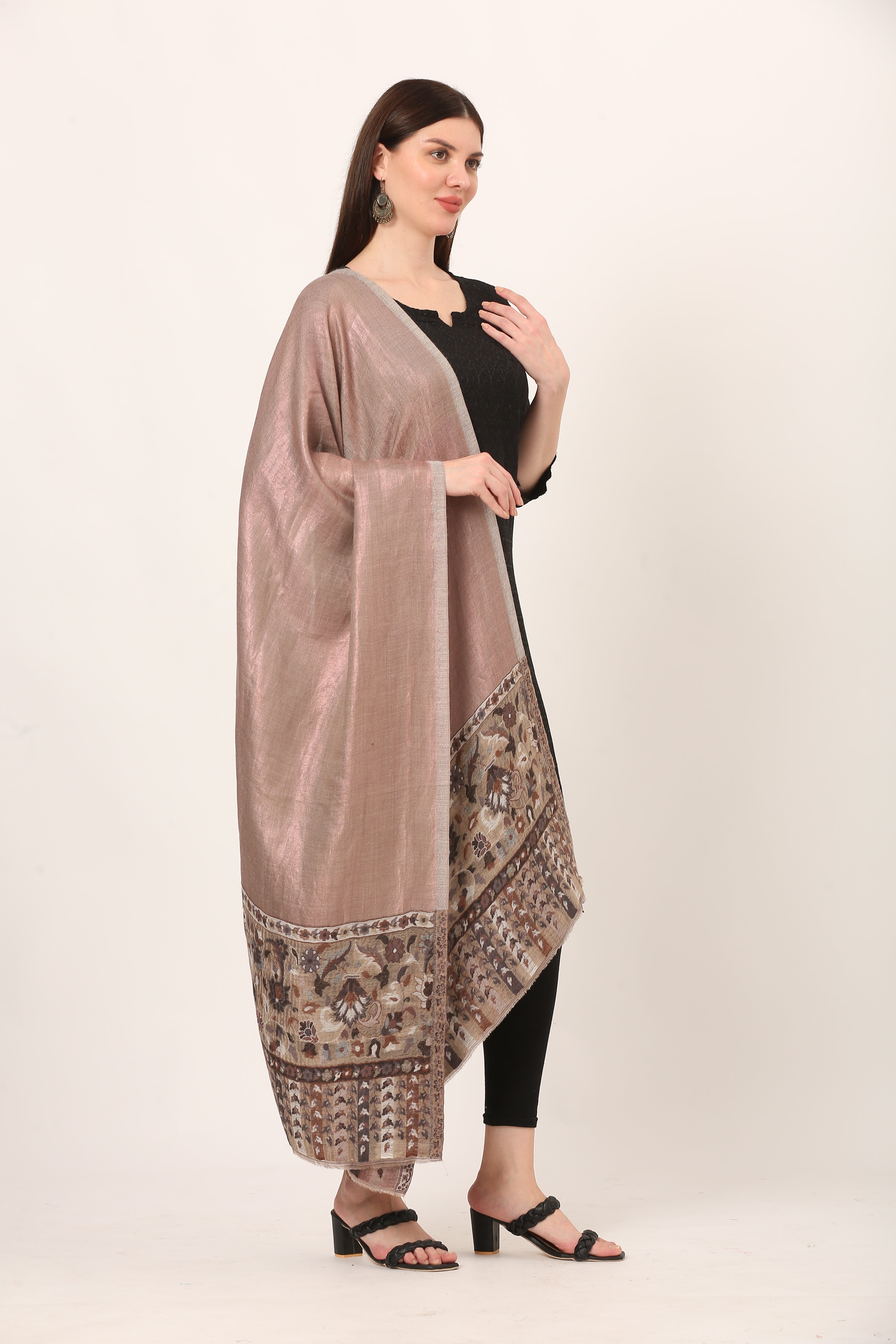 zari kani weave palla stole