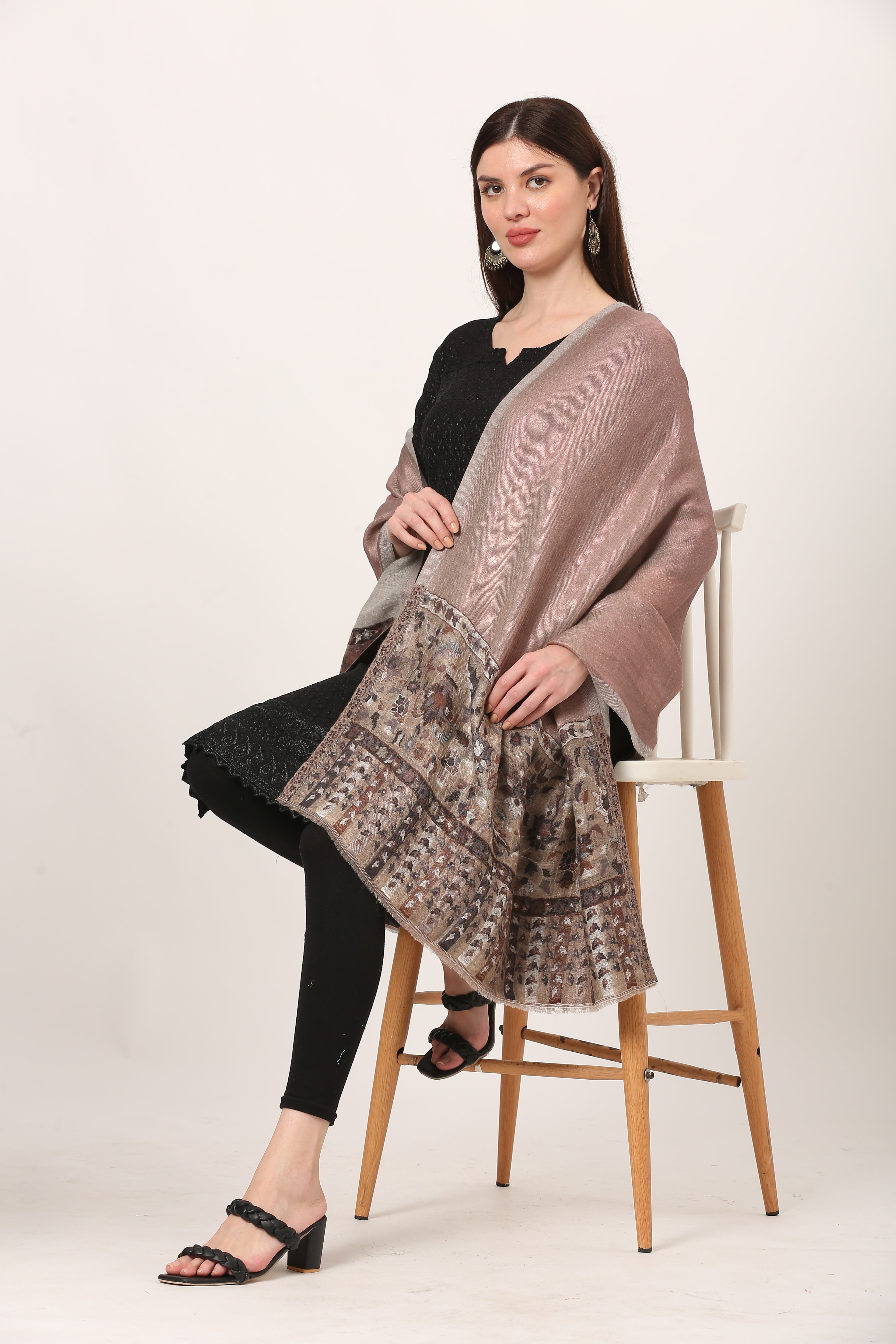 zari kani weave palla stole