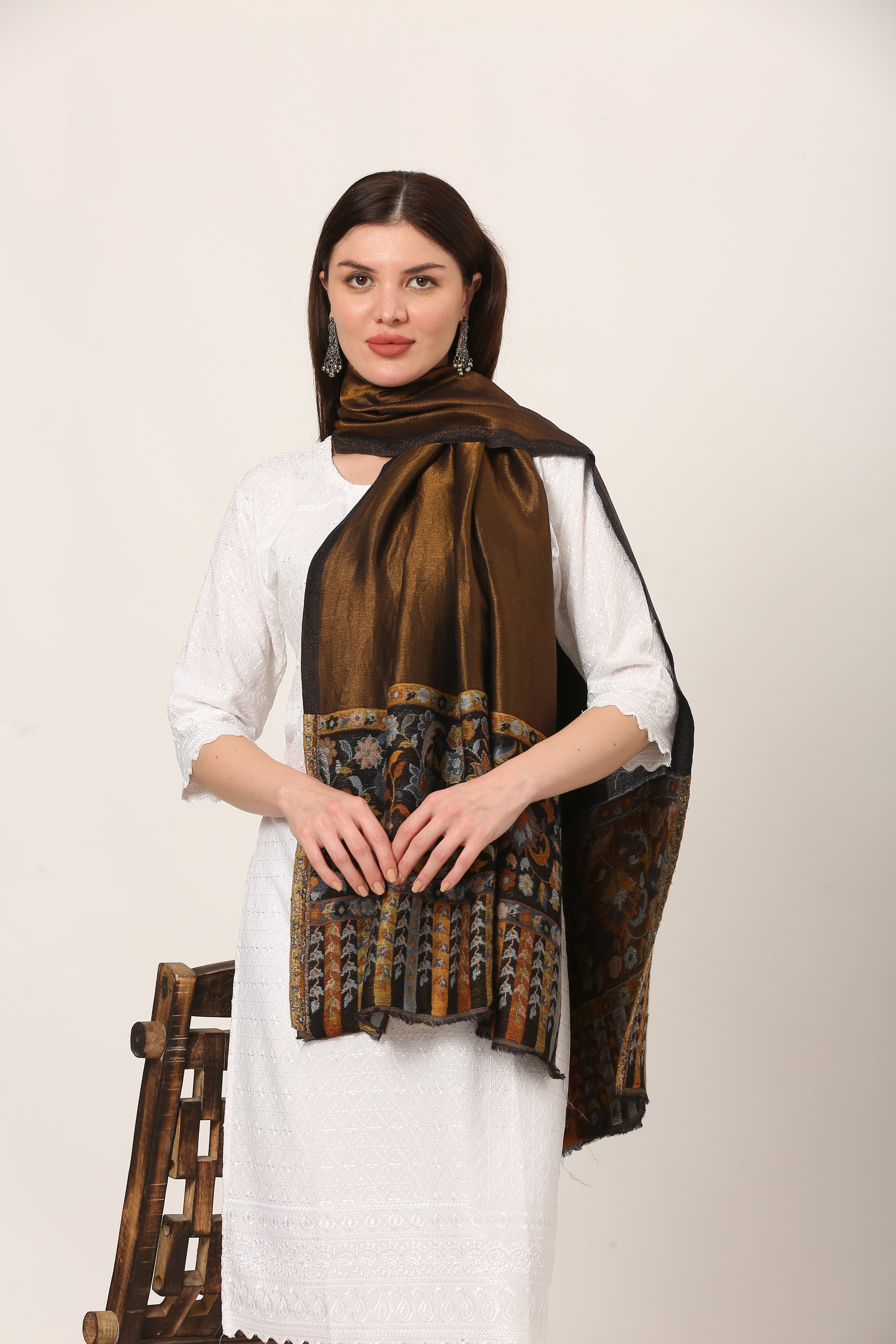 zari kani weave palla stole