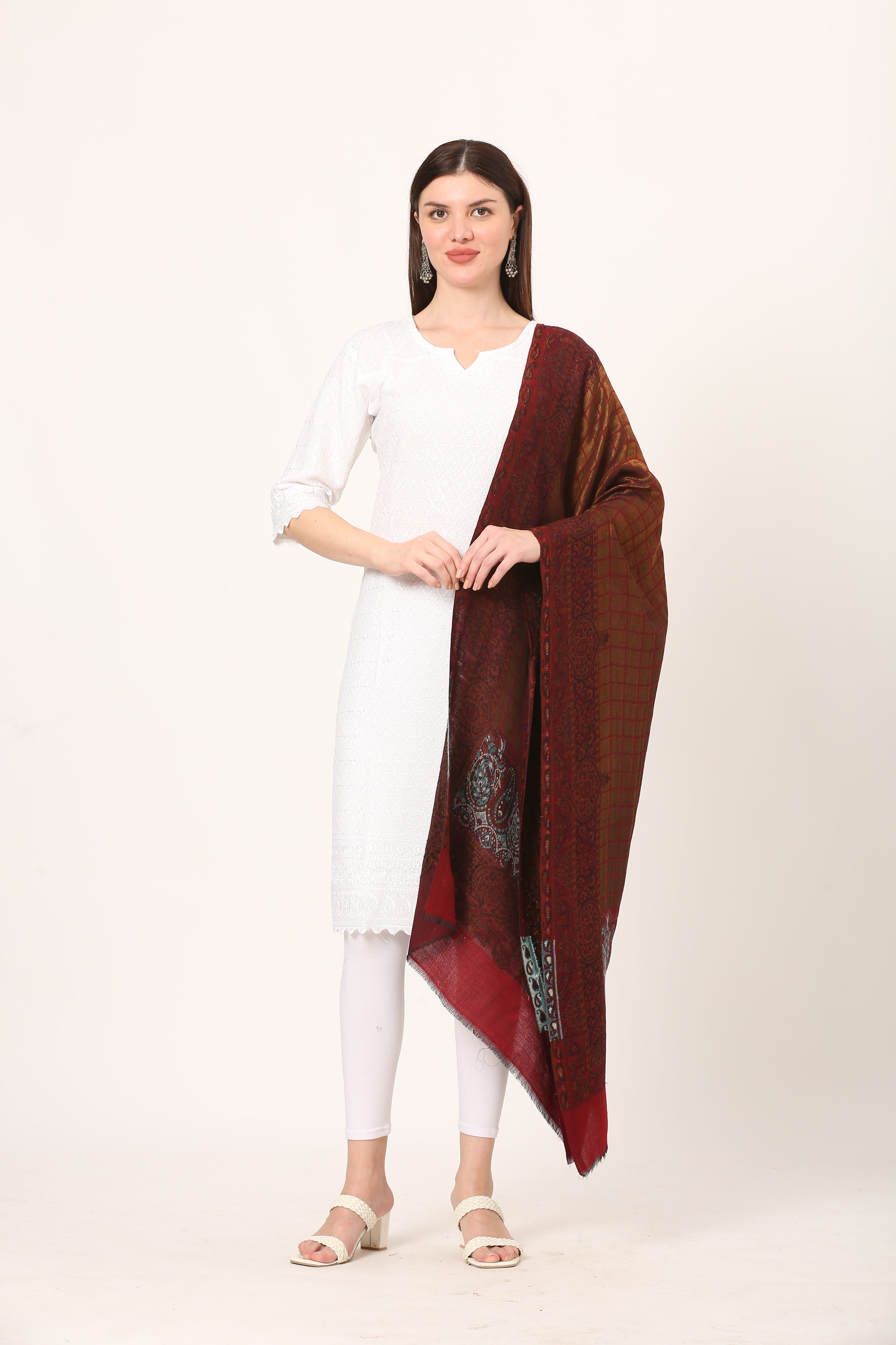 kani zari stole