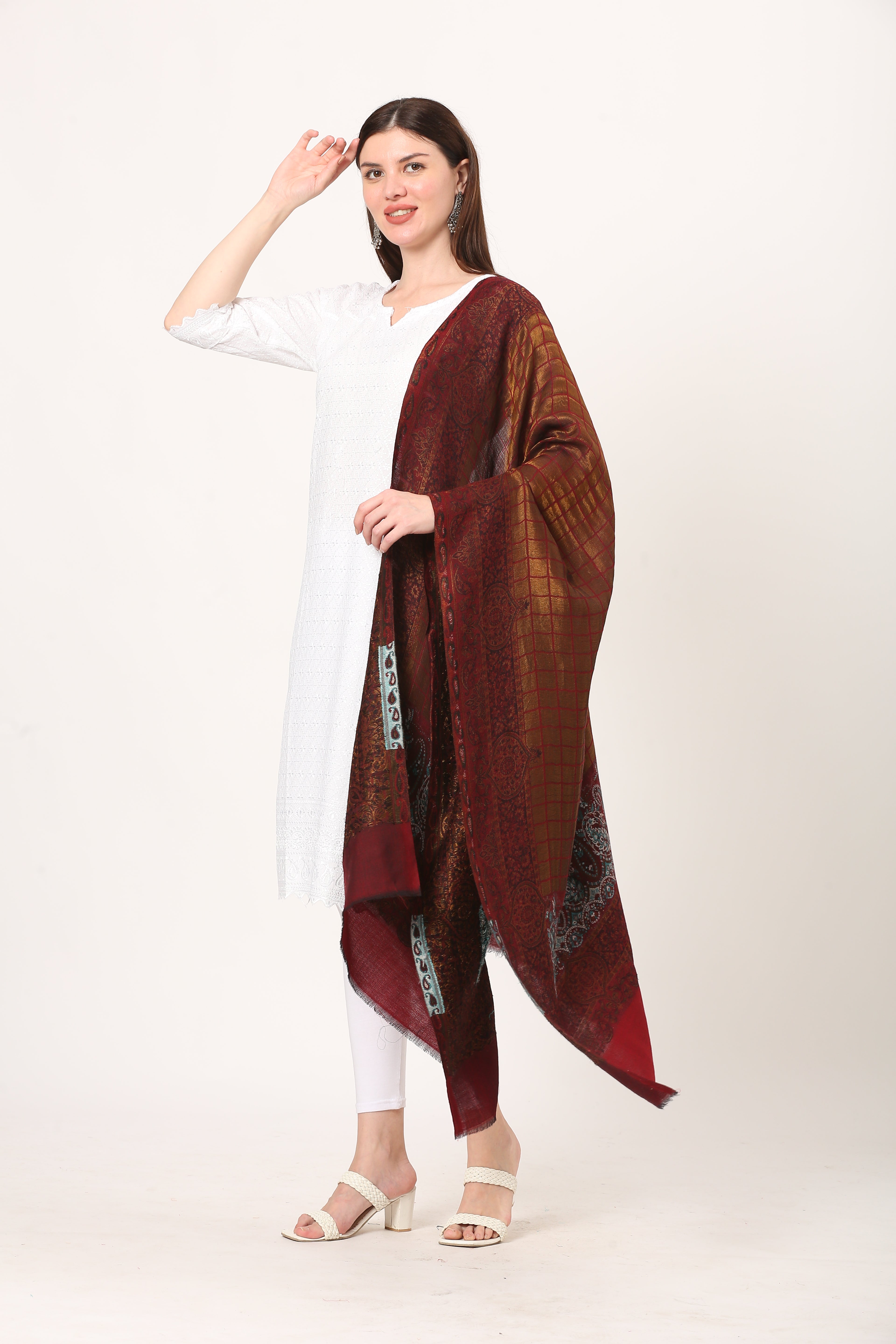 kani zari stole