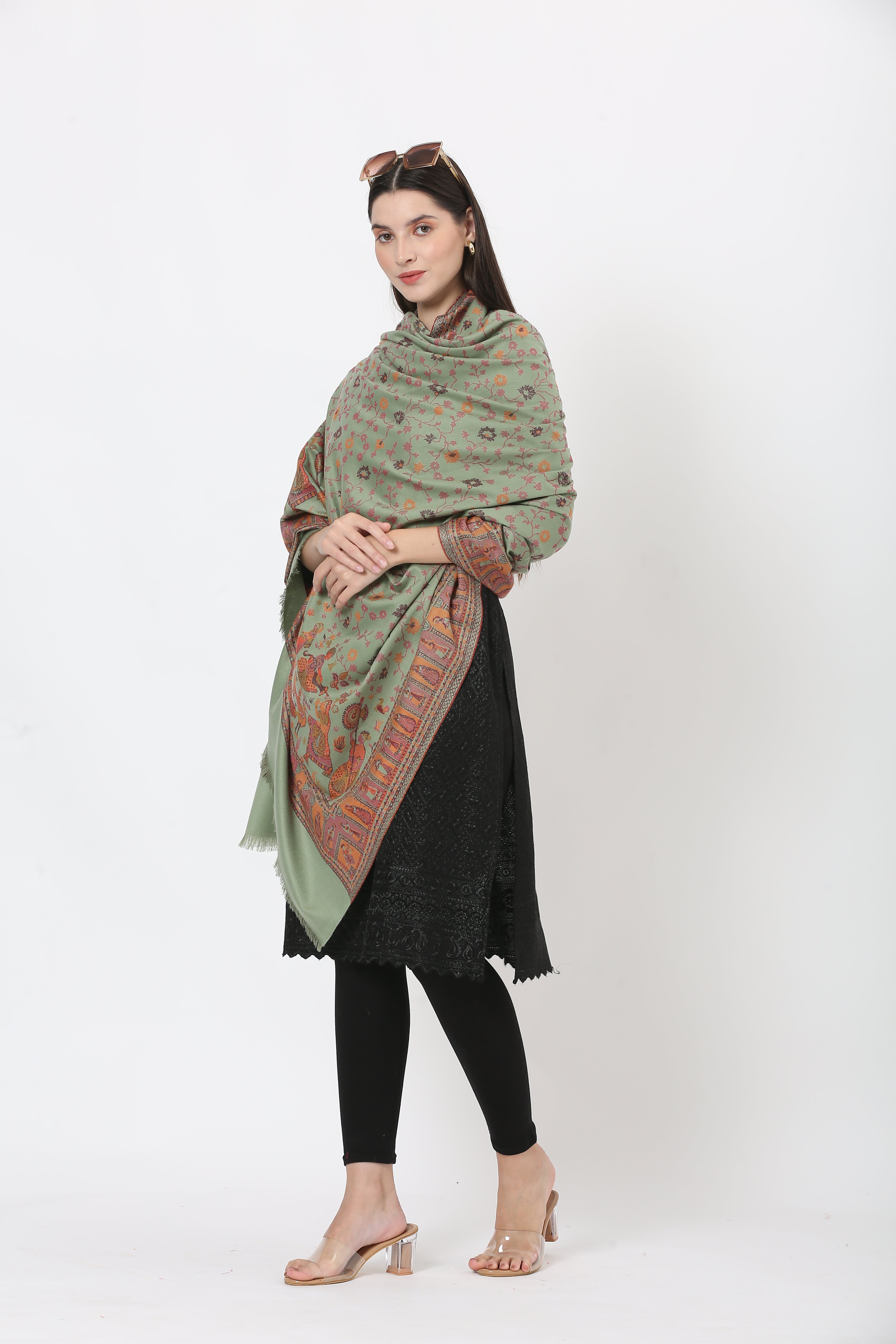 medieval floro shawl