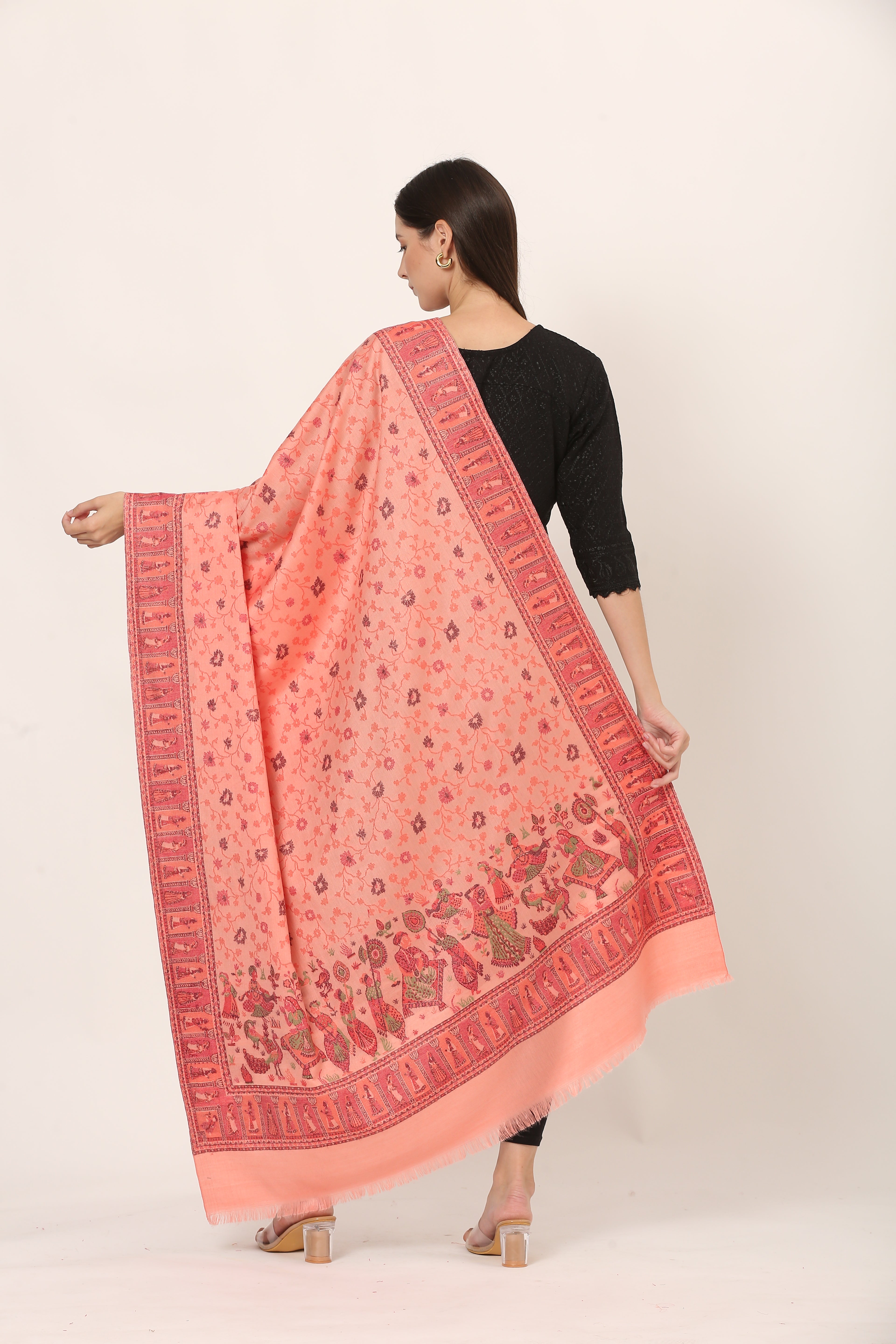 medieval floro shawl