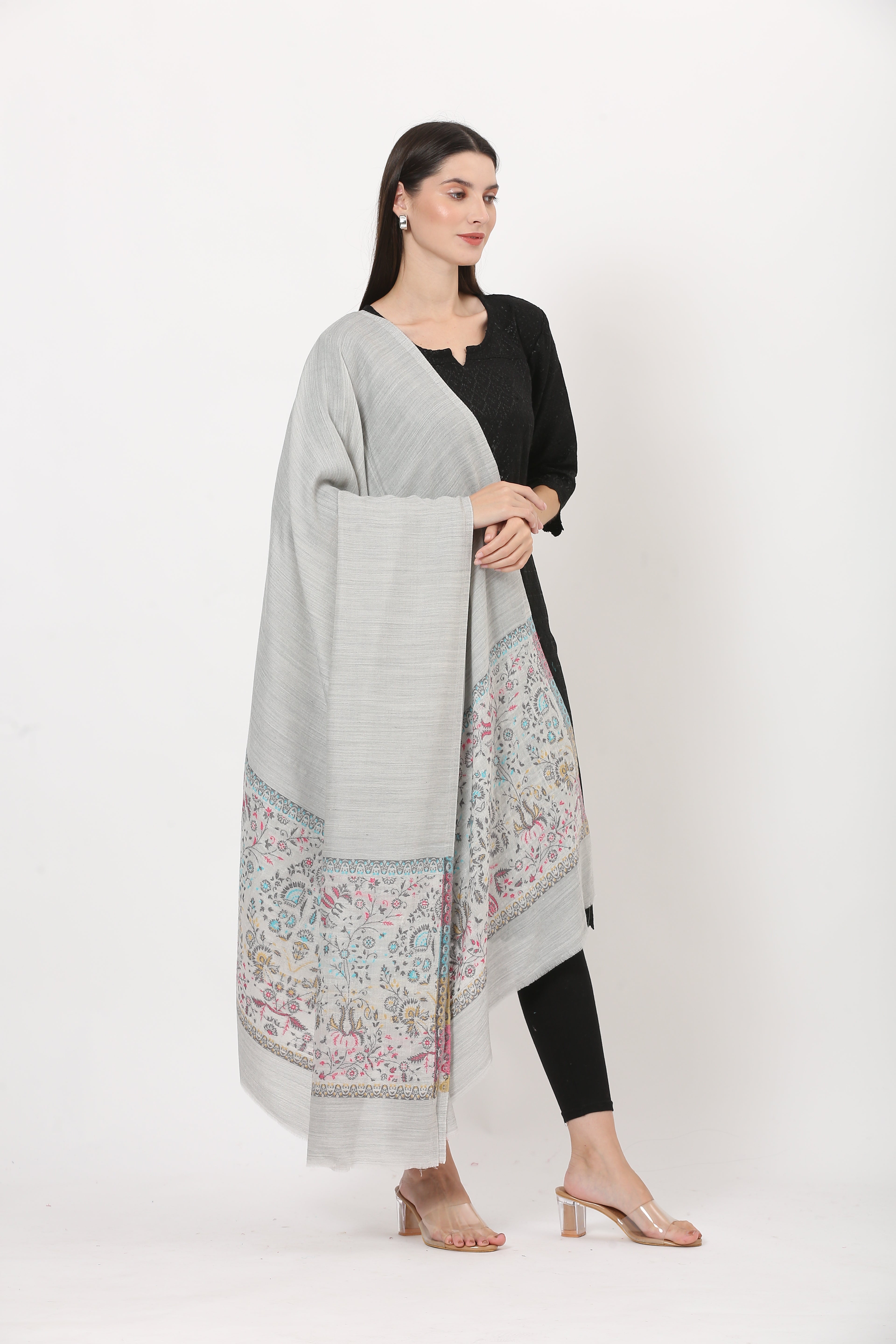 posh fine woolen palla shawl