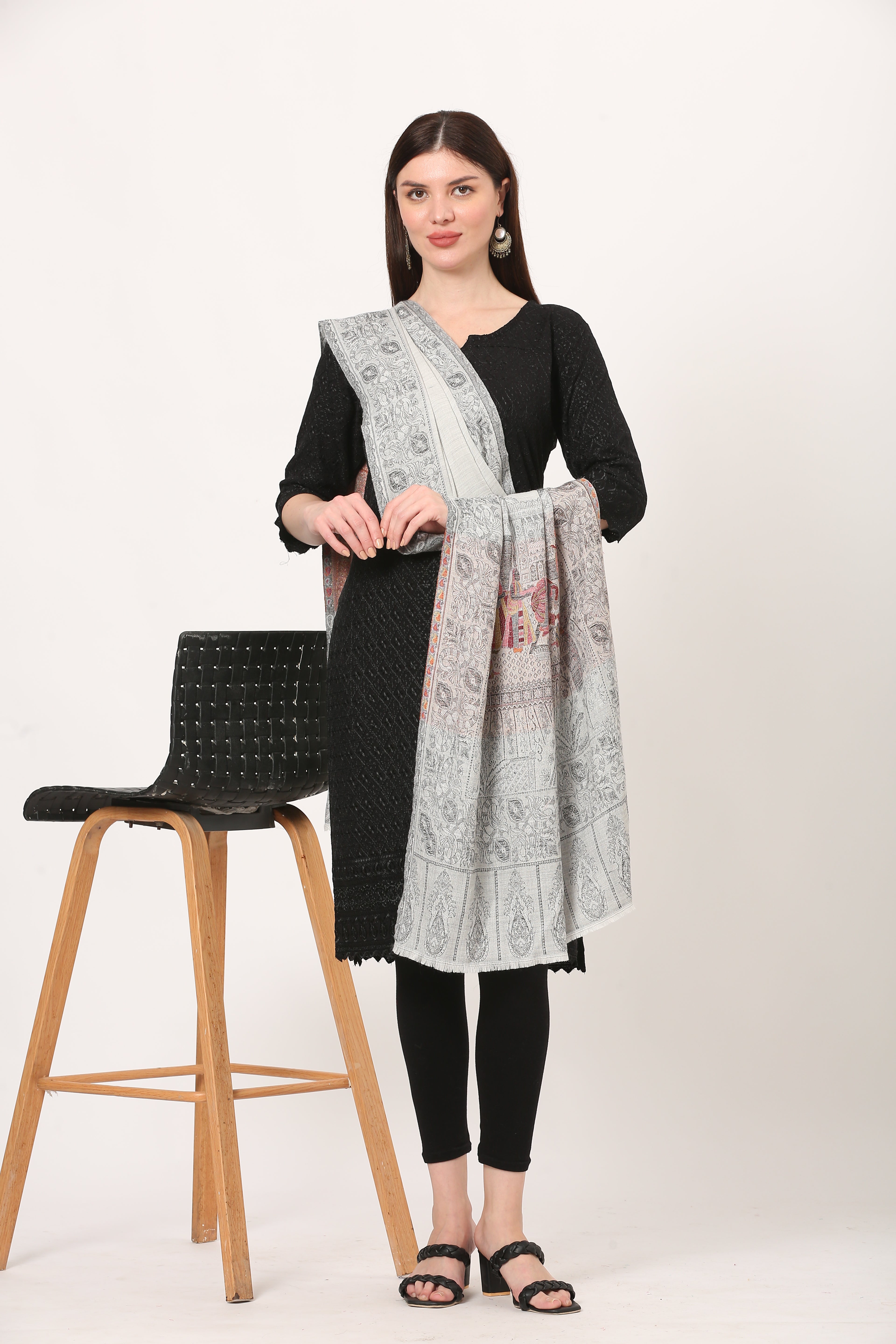 kani medieval palla stole