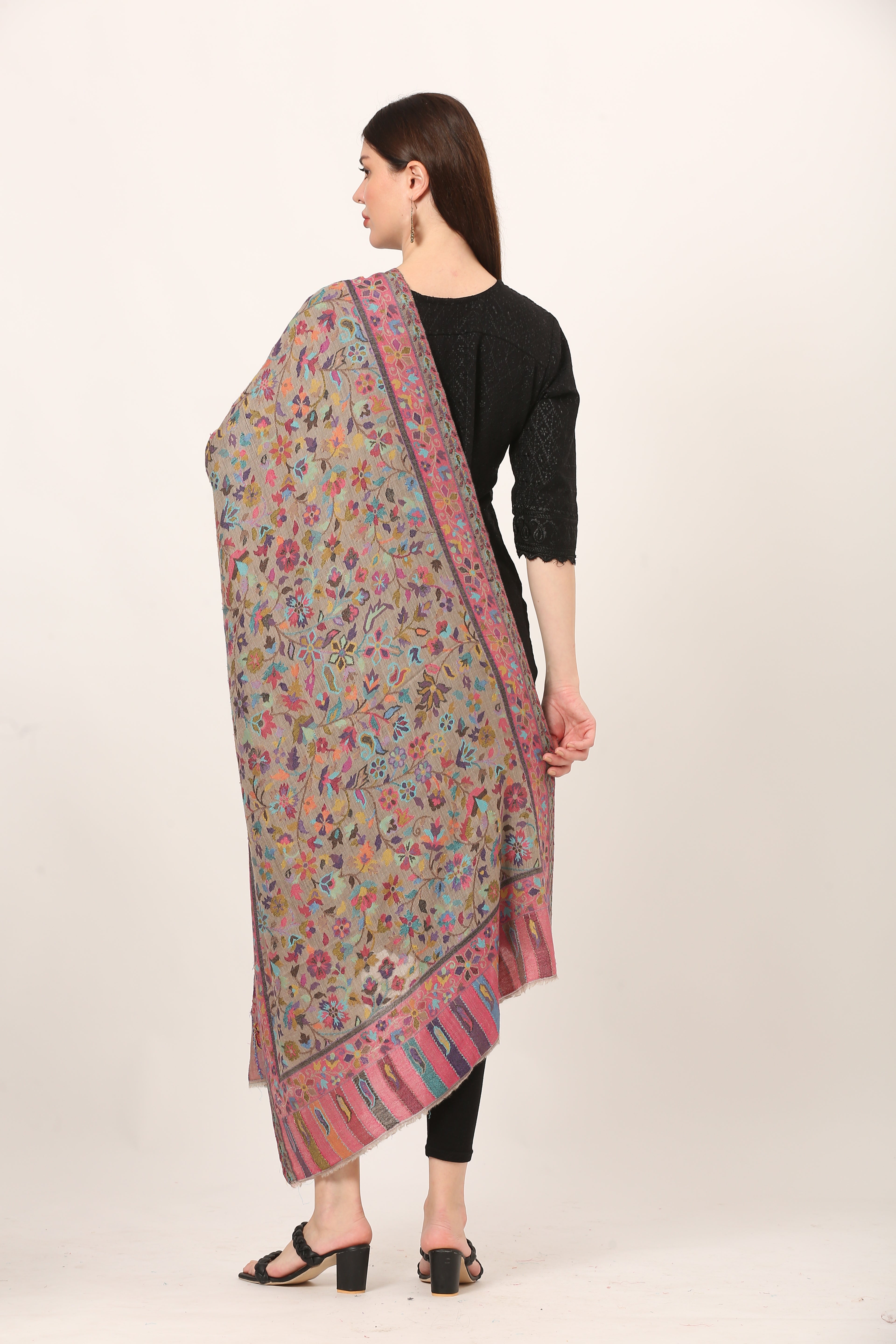 antique kani stole