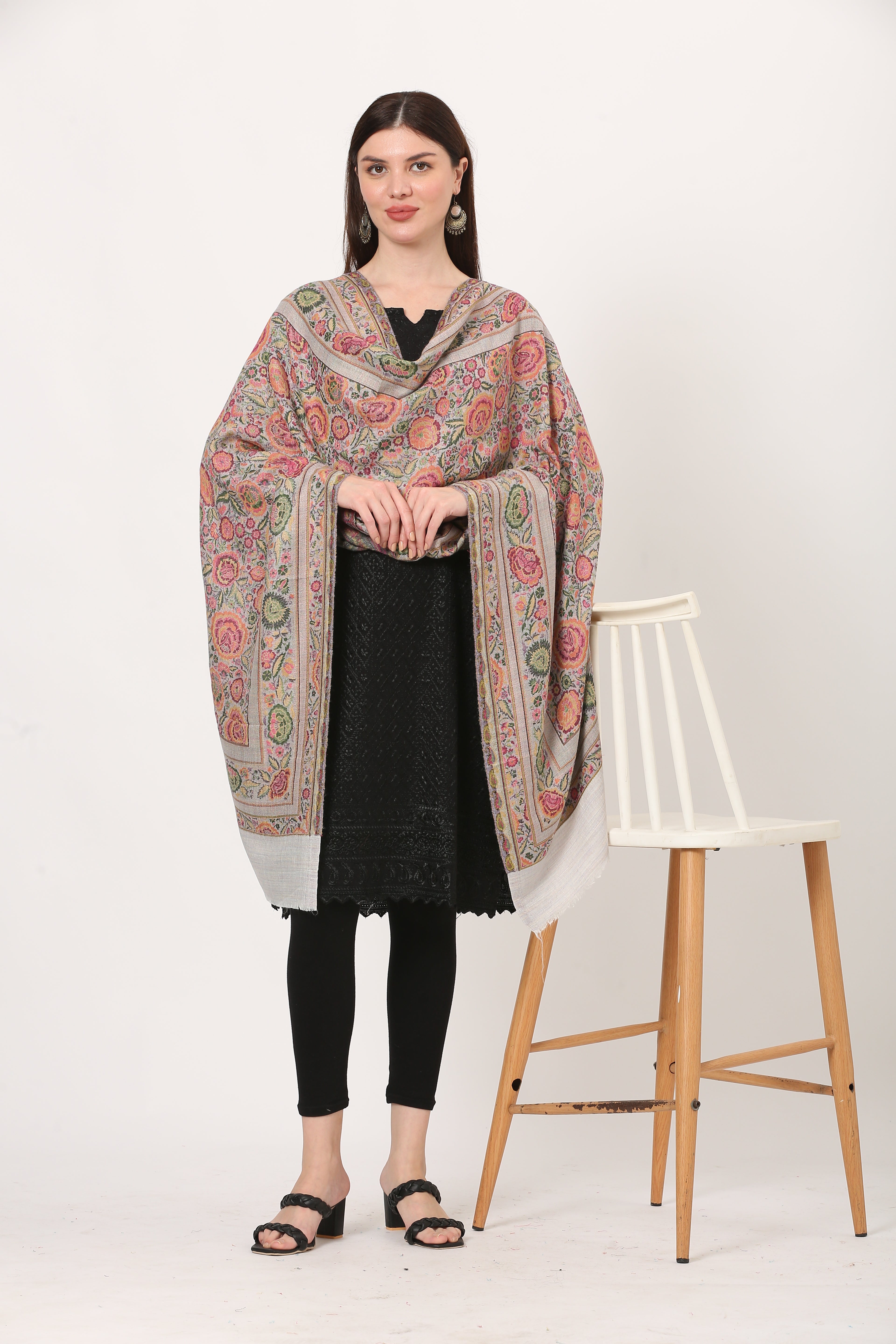 kani weave floral stole