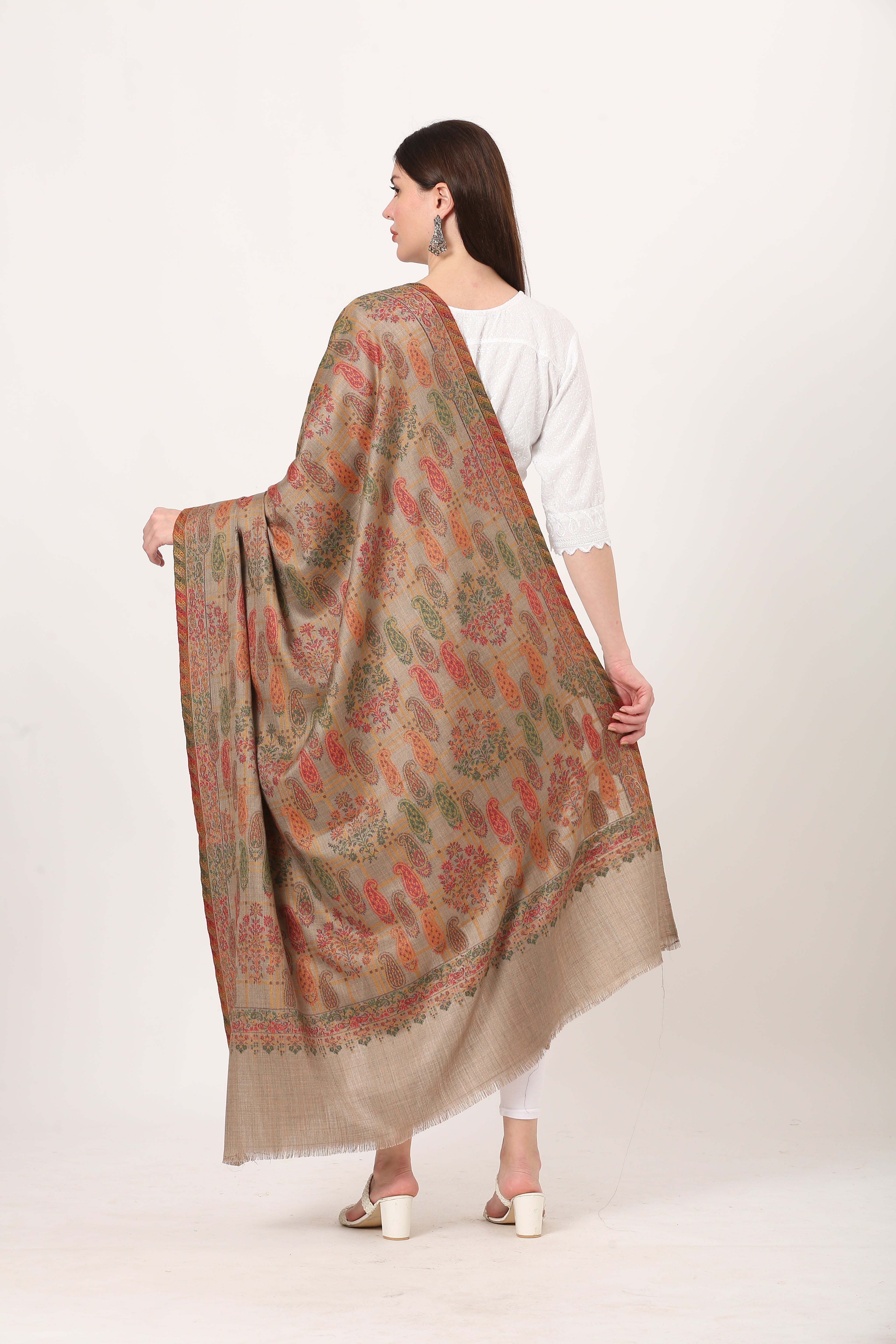fine woolen kani weave shawl